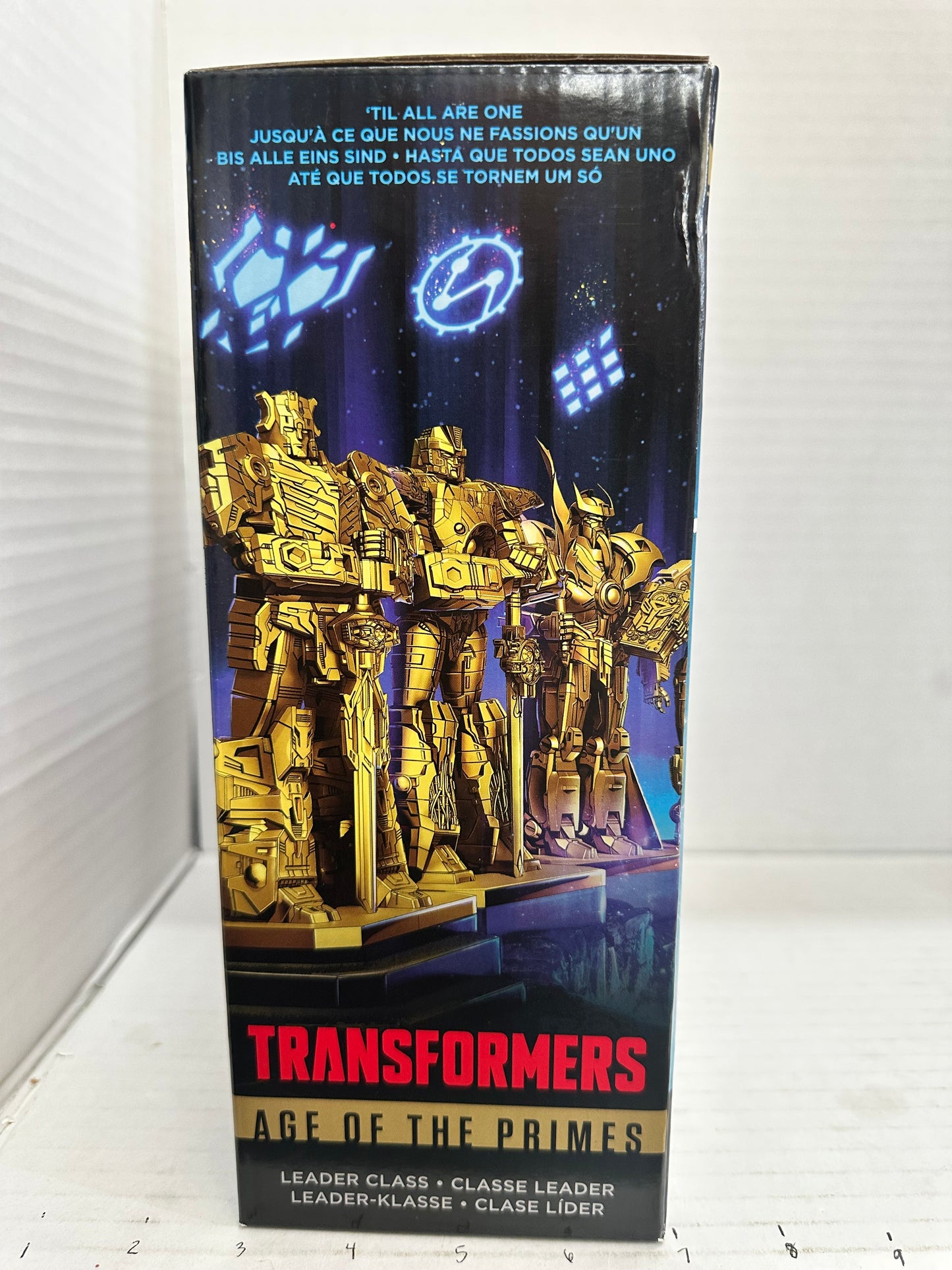 Hasbro Collectibles Transformers Age of the Primes Leader Class G2 Universe