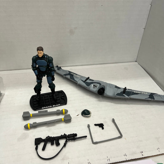 GI JOE The Rise of Cobra James "Grand Slam" Barney with Air Assault Glider 2009