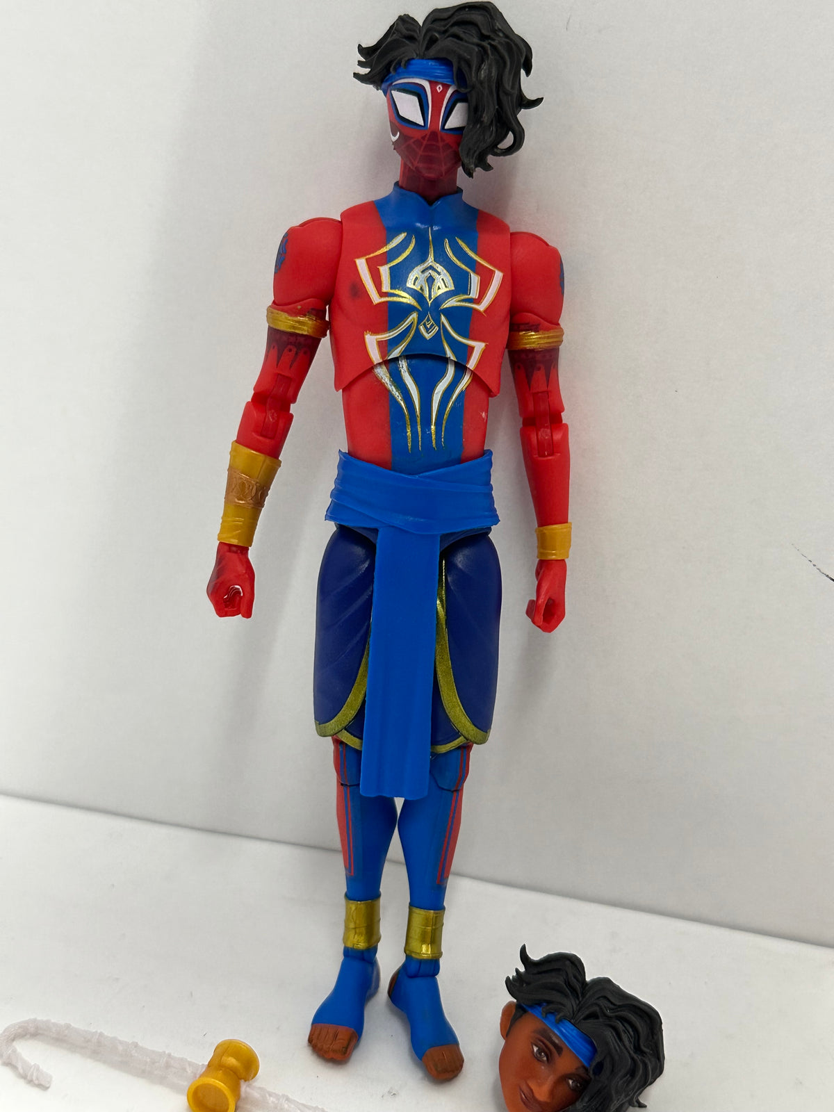 Marvel Legends Spider-Man Across The Spider-Verse Pavitr Prabhakar Complete
