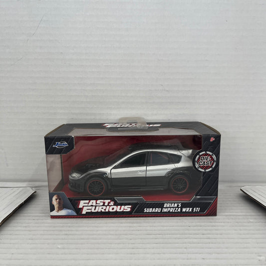 Jada 1:32 Fast & Furious Dom's 1970 Dodge Charger R/T Black Diecast Car
