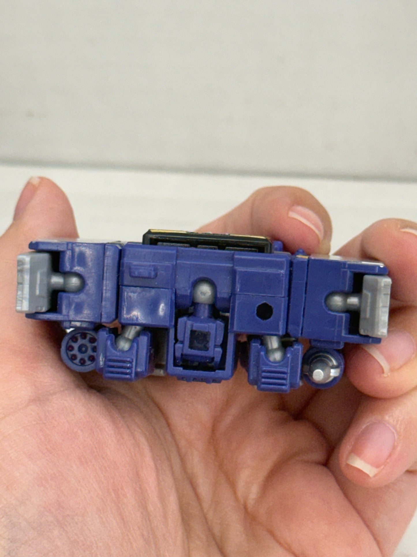 Soundwave Transformers Legacy Decepticon 3.5in figure W Cassette Loose Comp