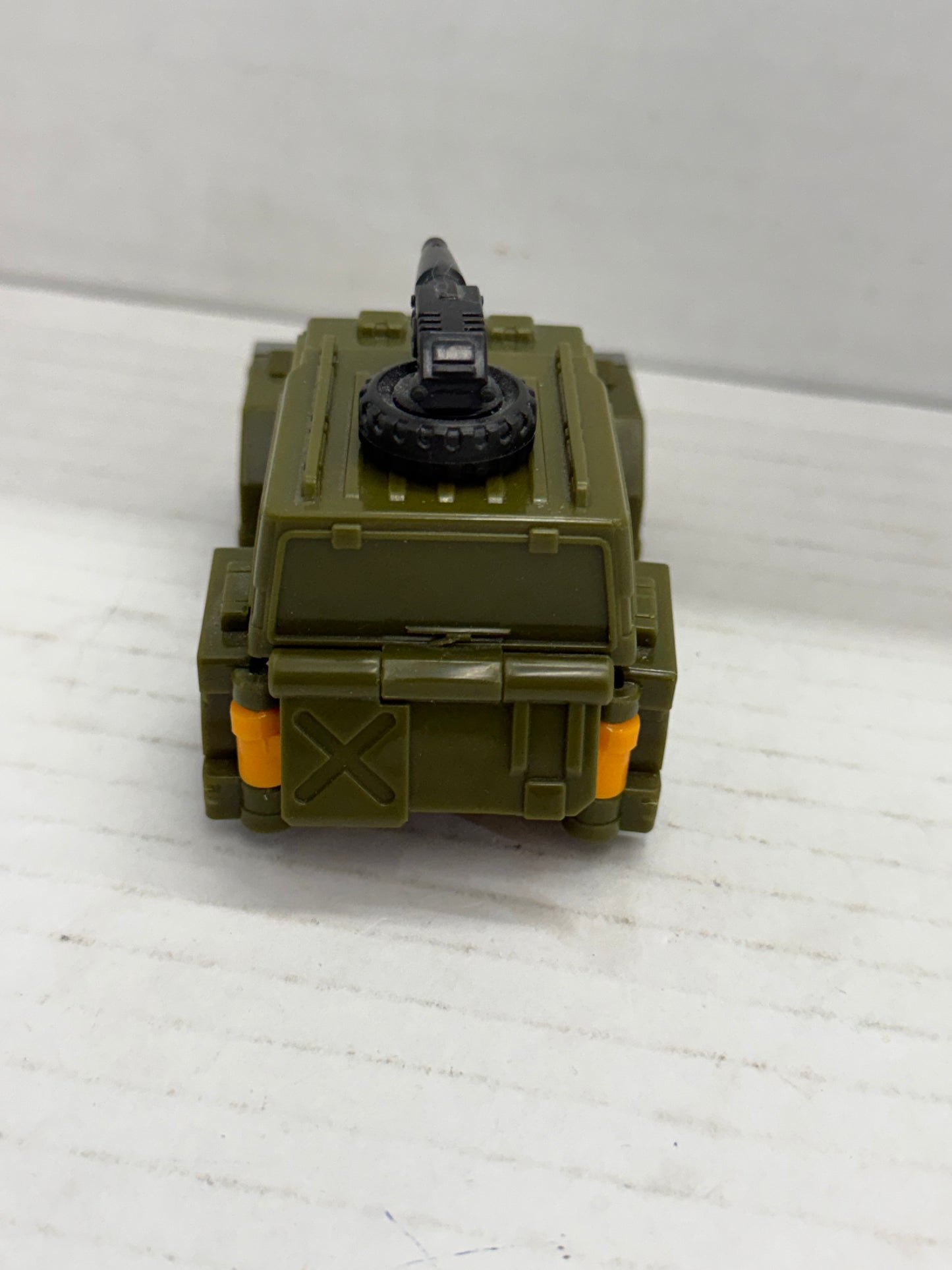 Brawn 100% Complete Deluxe Studio Series Transformers