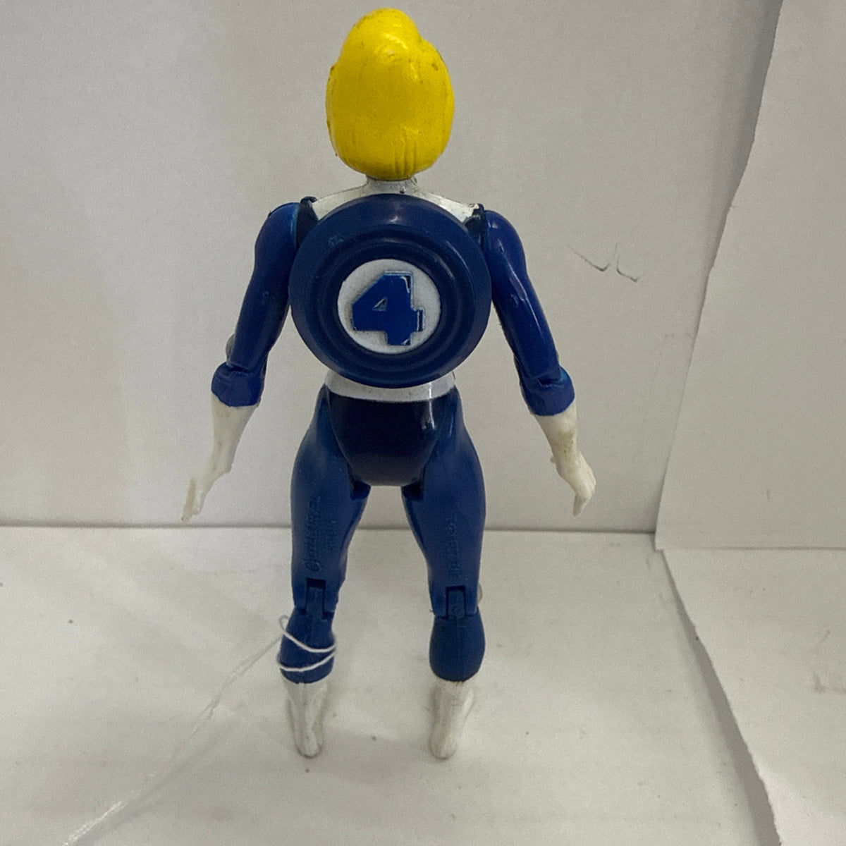 Toy Biz Marvel Super Heroes Invisible Woman Action Figure 1992