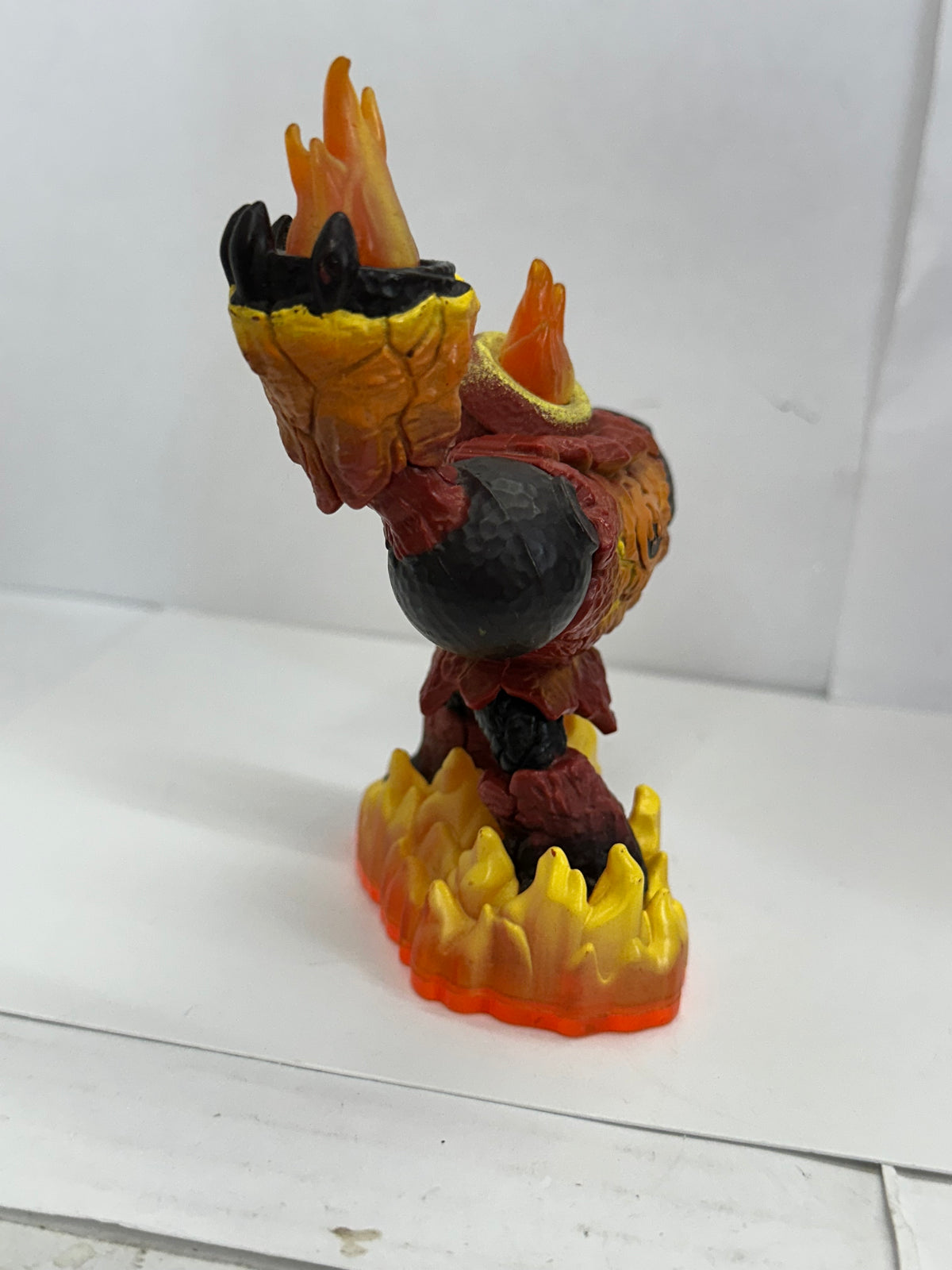 Lot of 4 Skylanders Giants - Tree Rex, Swarm, Thumpback, Hot Head Loose Figures