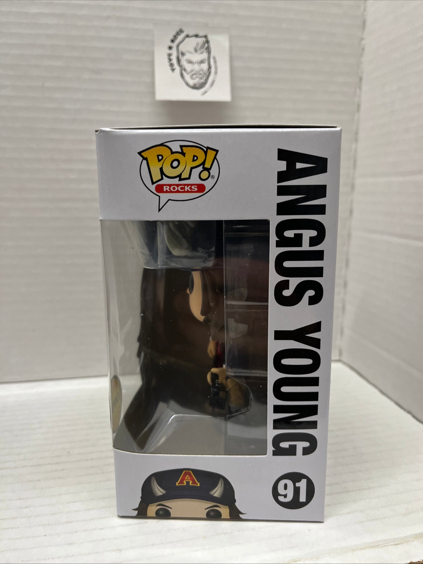 Funko Pop CHASE Rocks AC/DC - Agnus Young CHASE Vinyl Figure #91