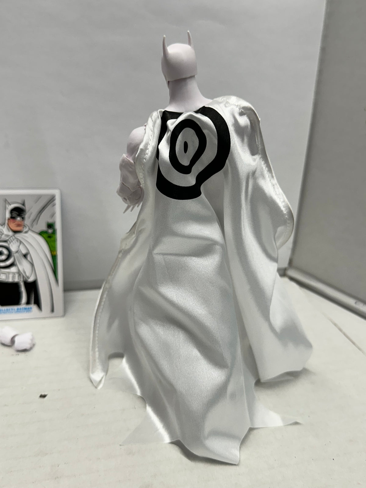 McFarlane Toys DC Multiverse Detective Bullseye Batman Platinum Edition Figure