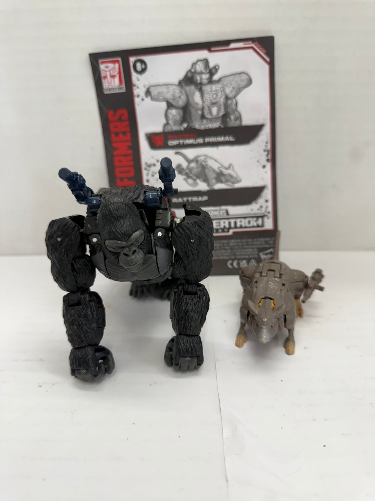 Transformers War for Cybertron Netflix Edition Optimus Primal and Rattrap Action