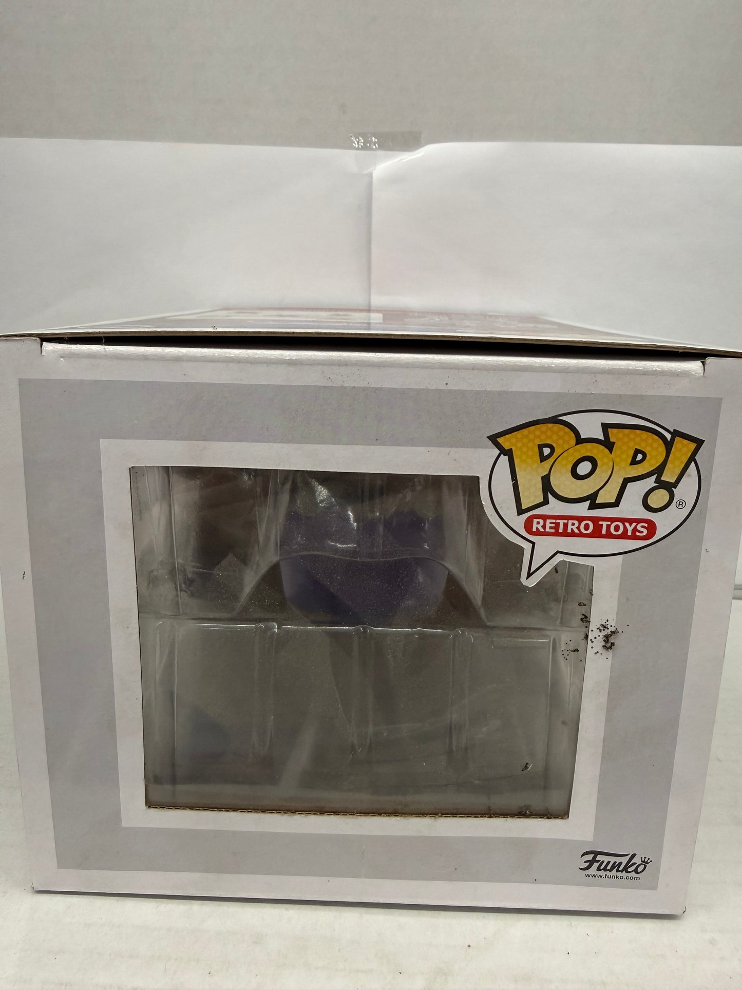 Funko Pop! Deluxe - Skeletor On Throne- Target (Exclusive) #68 (Corner Damage)