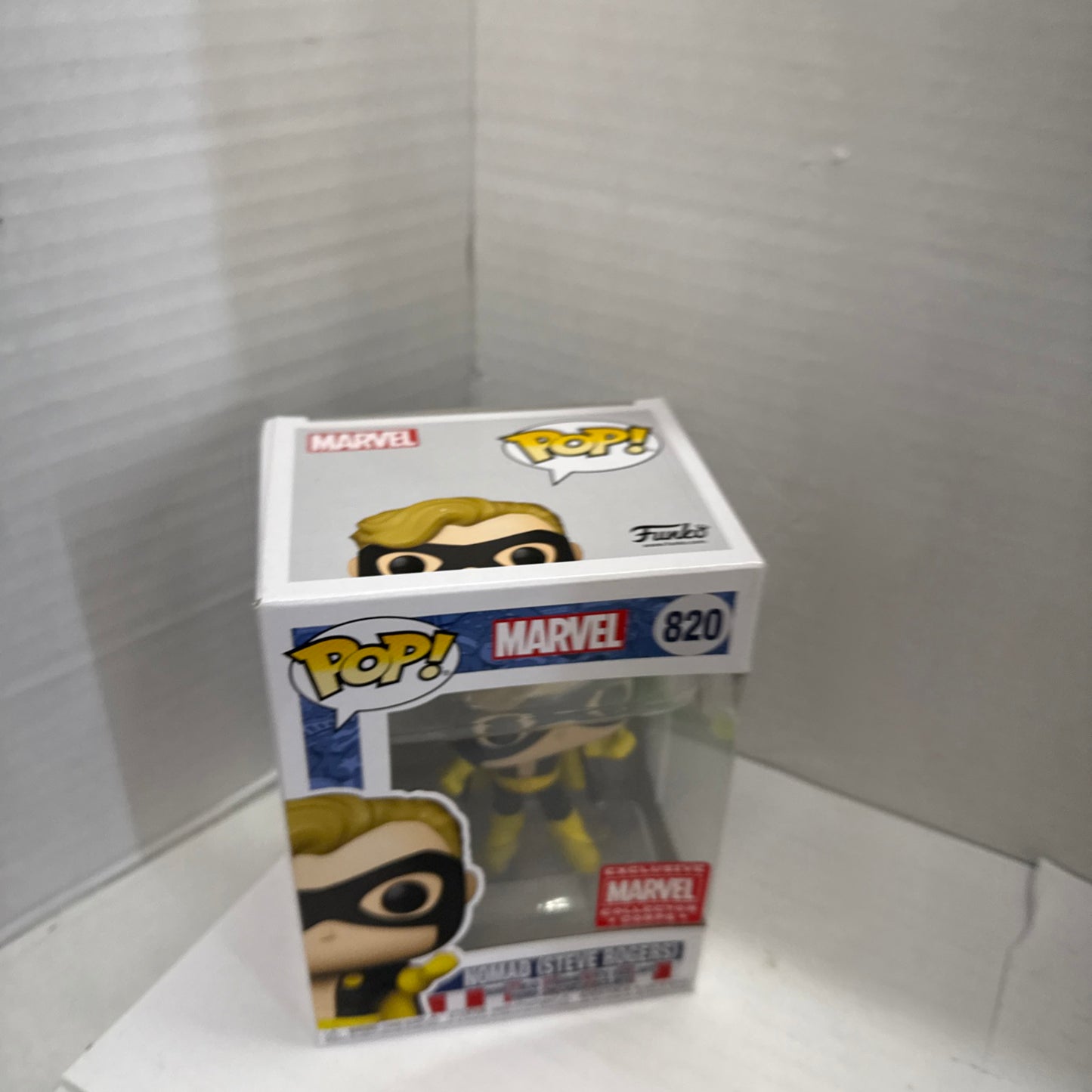 Funko Pop! Nomad Steve Rogers 820 Marvel Collector Corps Exclusive Comics Vinyl