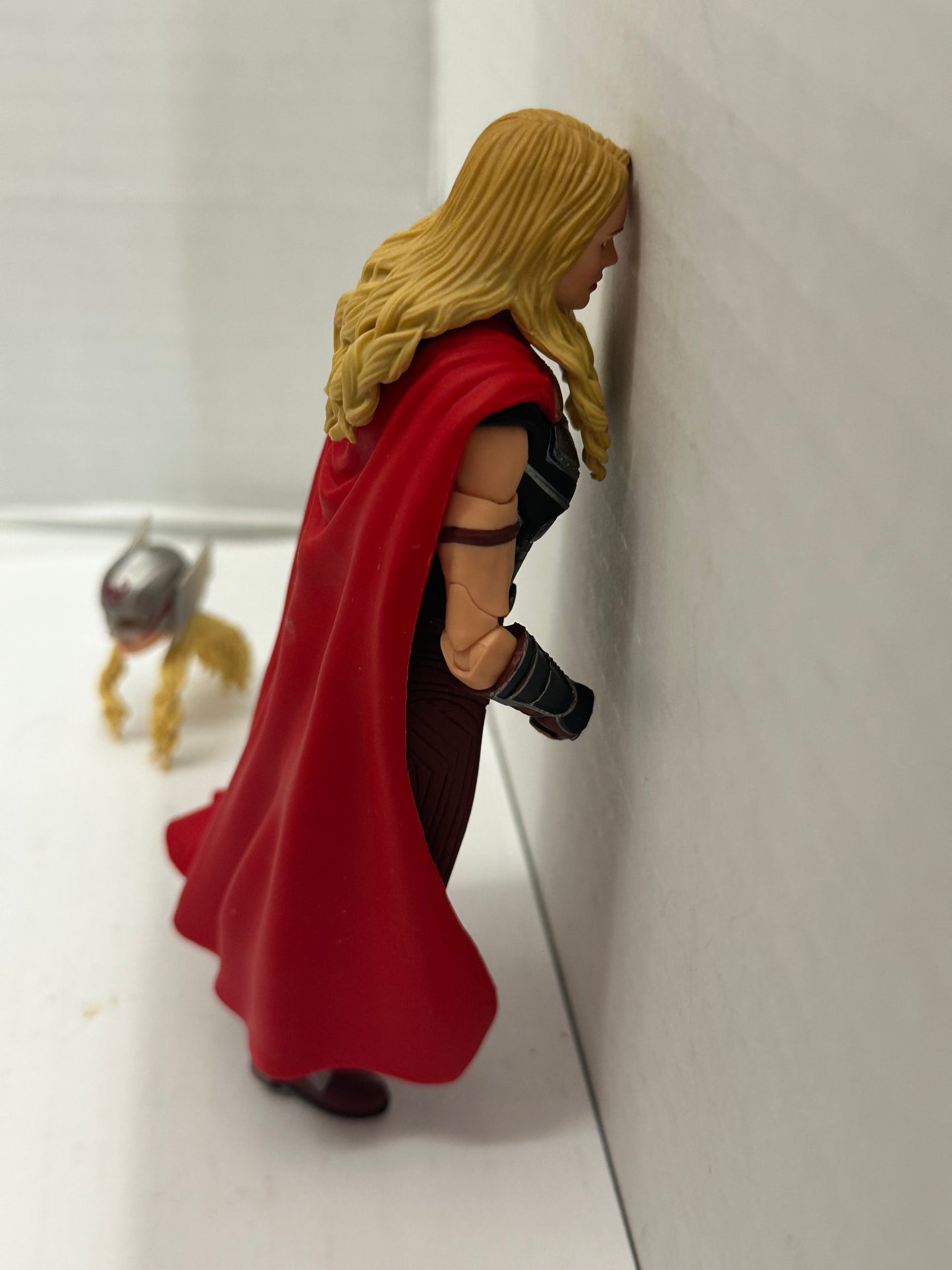 Loose Marvel Legends Thor: Love and Thunder Mighty Thor Jane Foster