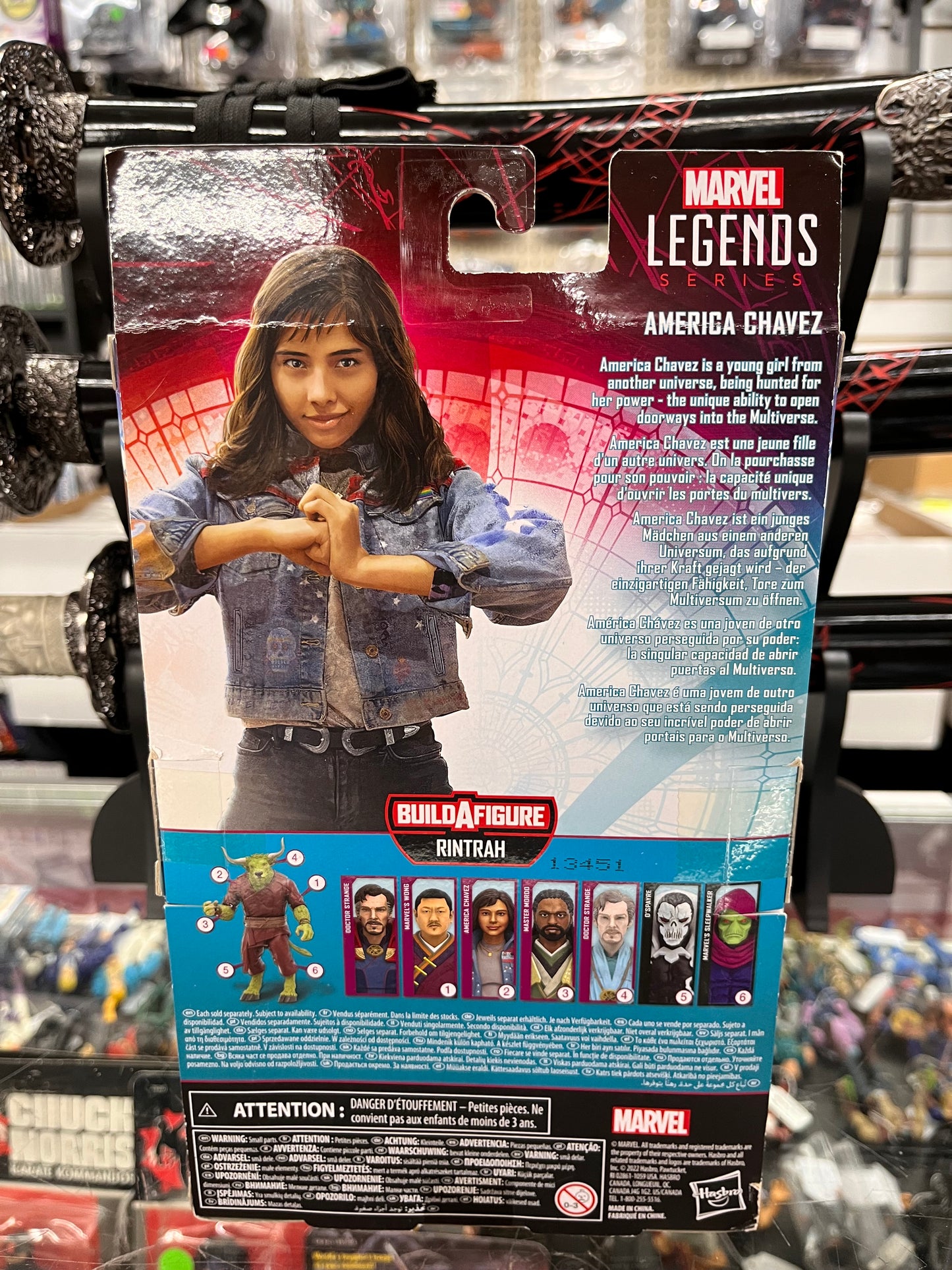 MARVEL LEGENDS AMERICA CHAVEZ ACTION FIGURE