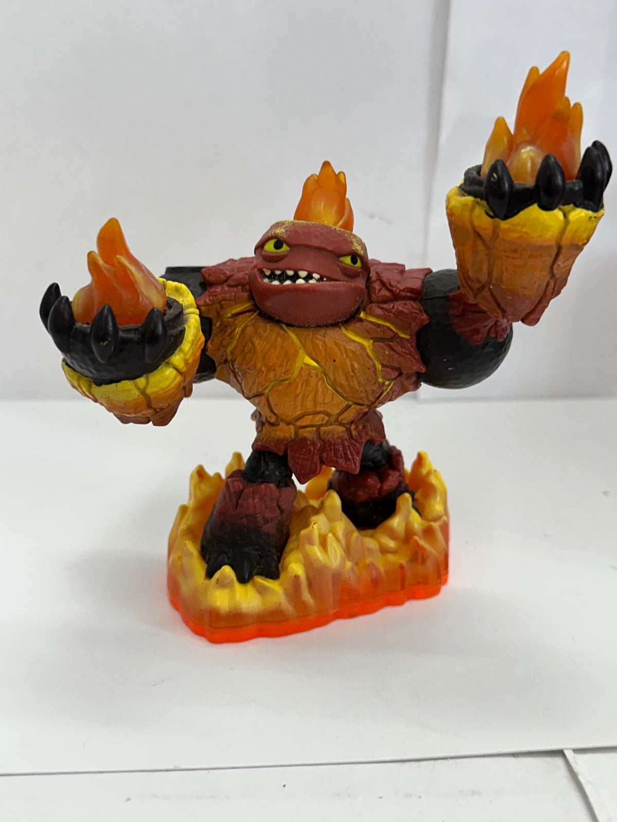Lot of 4 Skylanders Giants - Tree Rex, Swarm, Thumpback, Hot Head Loose Figures
