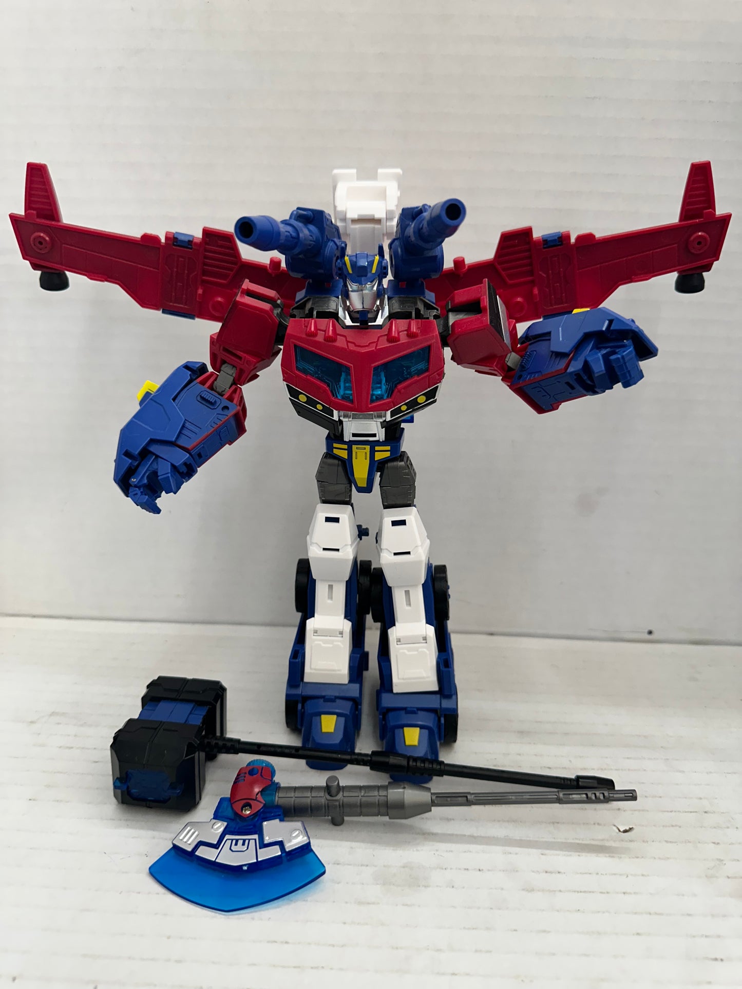 Baiwei Maintenance Team Leader Animated Optimus Prime Transformers Complete