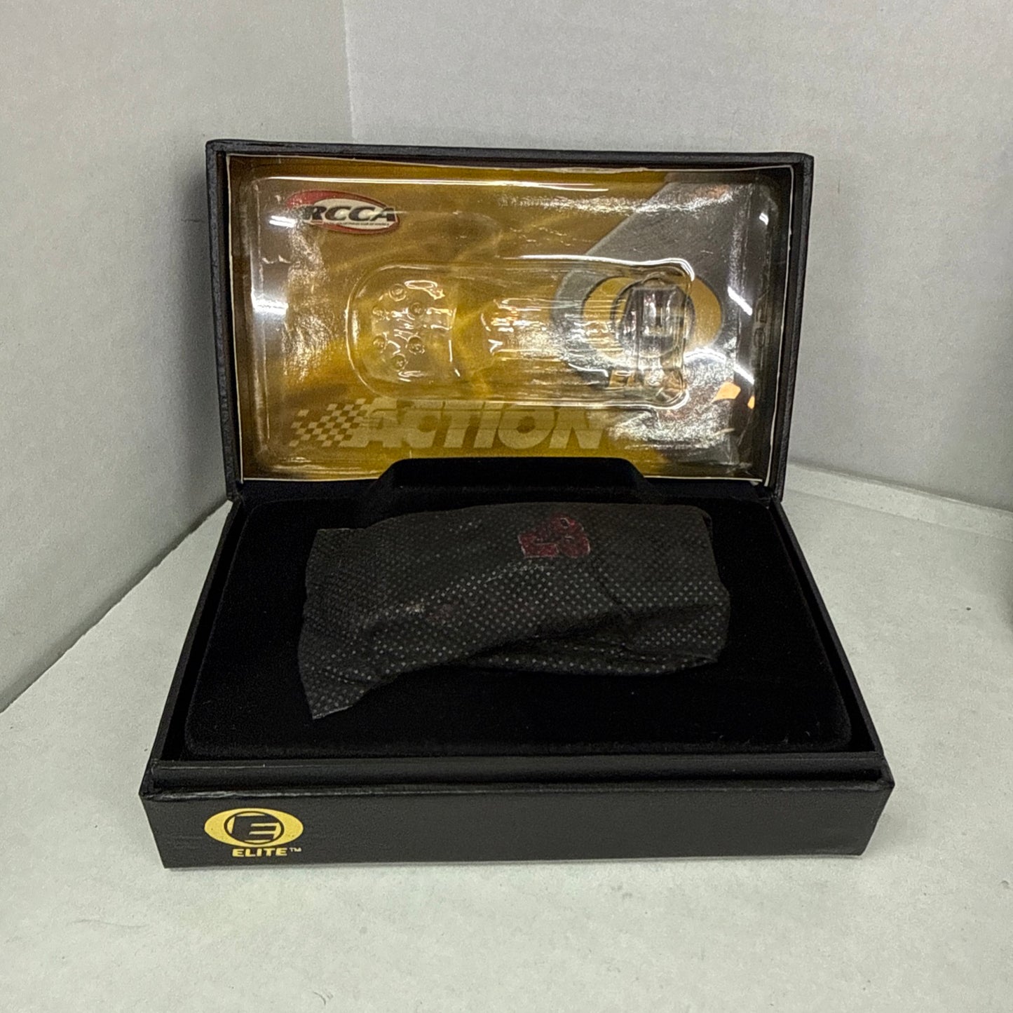 Kevin Harvick #29 GM Goodwrench 2003 Monte Carlo Elite