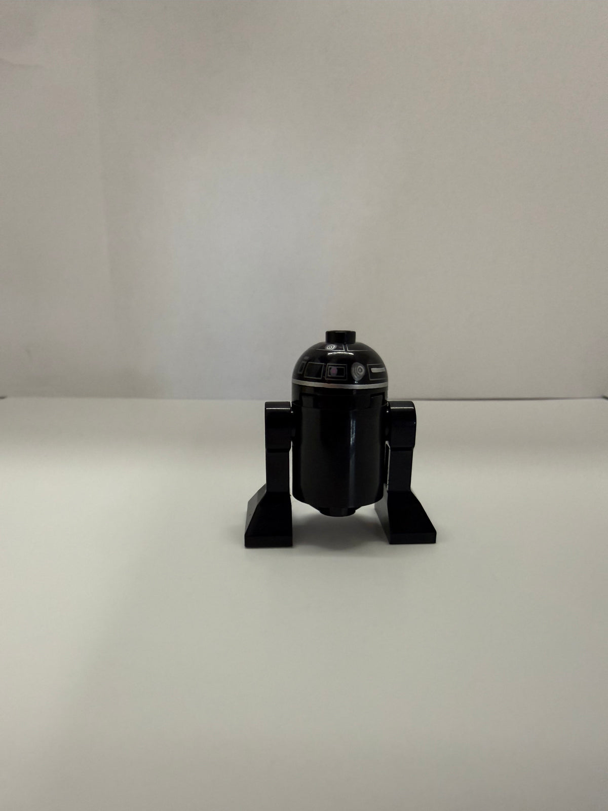 LEGO Star Wars R2-E6 Astromech Droid Minifig Imperial Black sw1261 75348