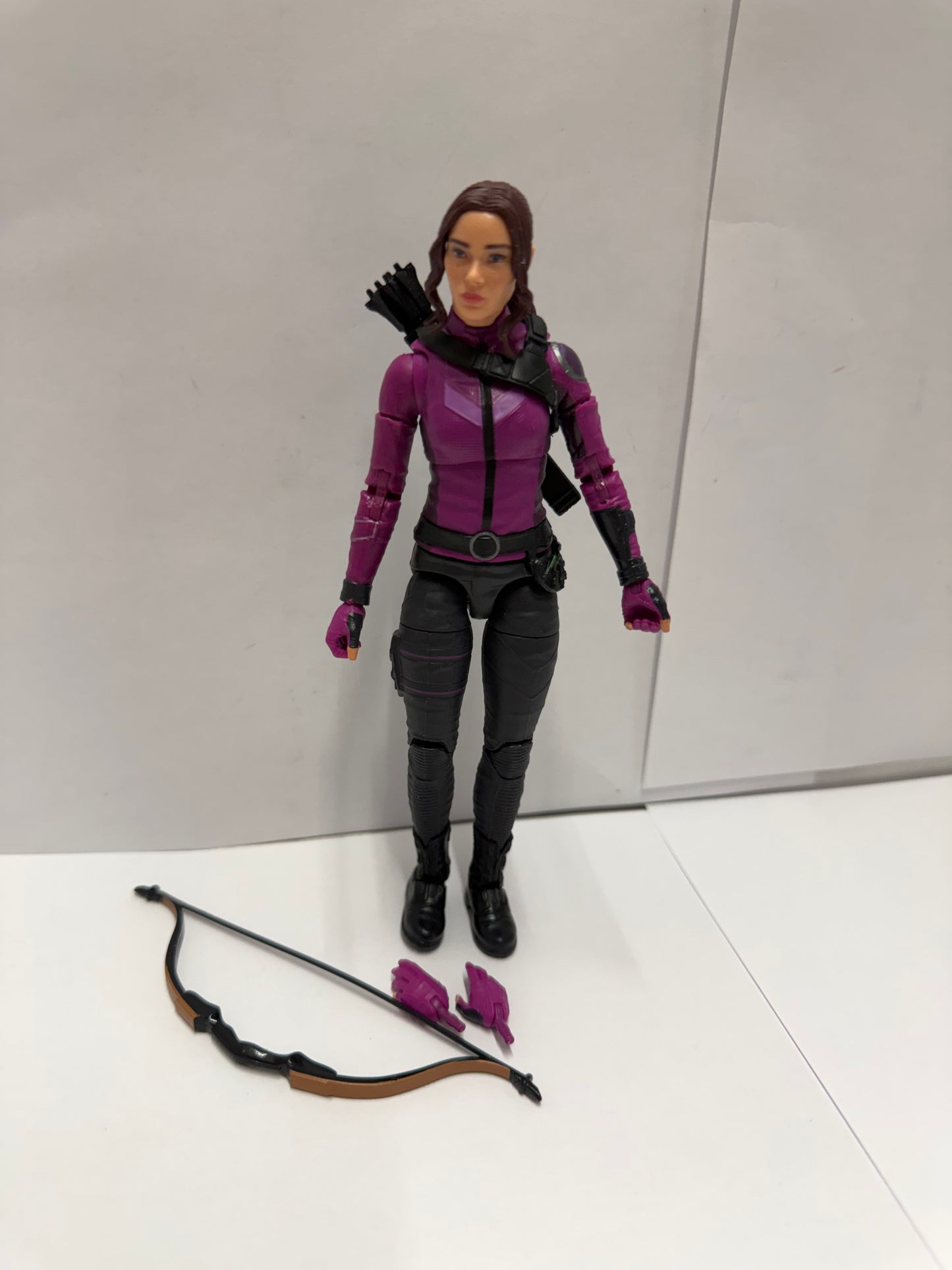 Marvel Legends Ultron BAF Hawkeye Kate Bishop 6" Action Figure Complete