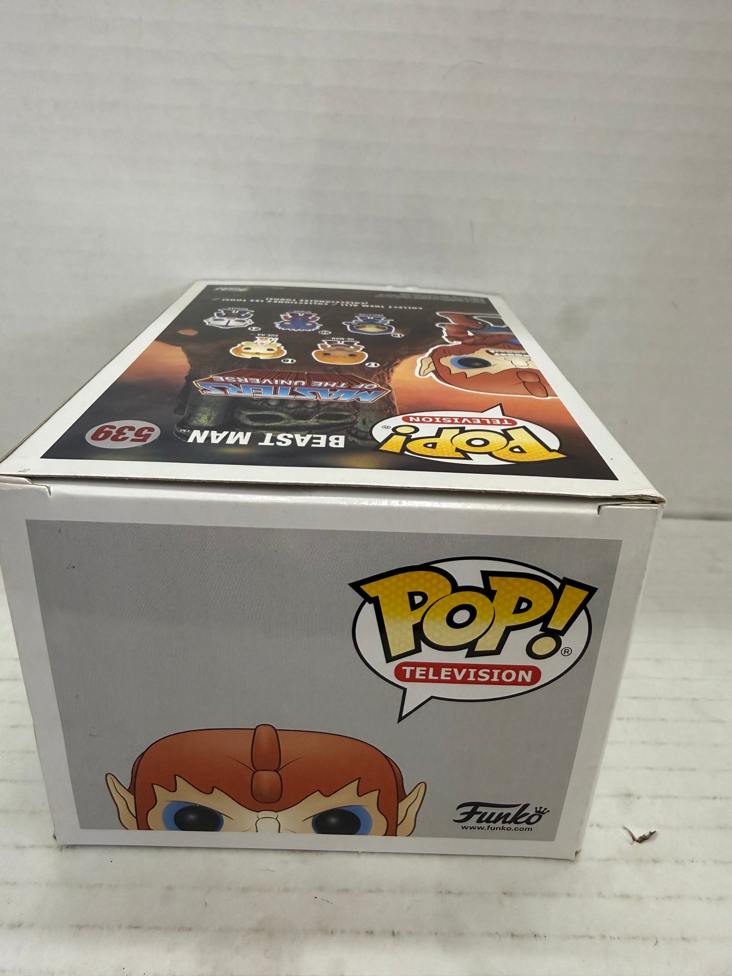 Funko POP! Beast Man Flocked #539