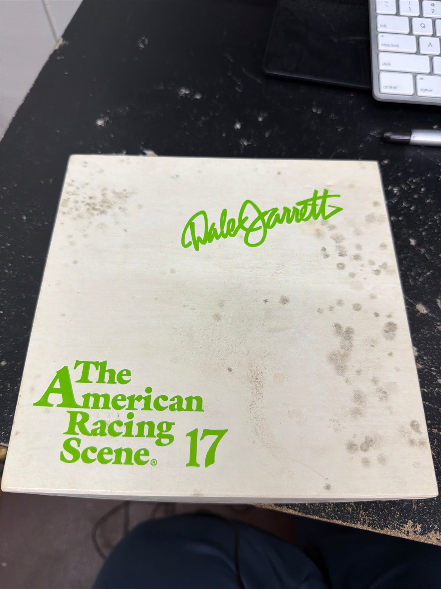 Dale Garrett Winross NASCAR American Racing Scene Die-Cast Tractor Trailer