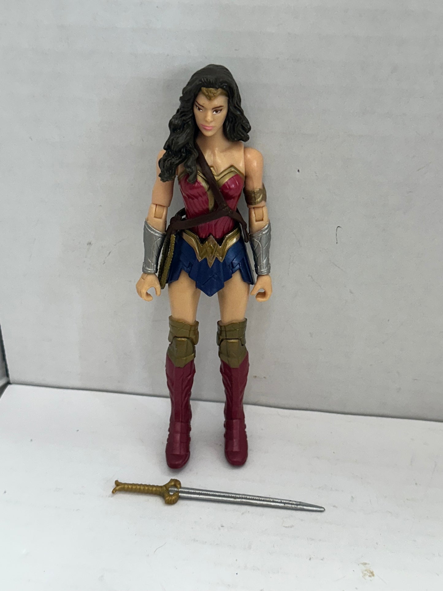 DC Comics Multiverse Justice League Wonder Woman 6" Action Figure Mattel Used