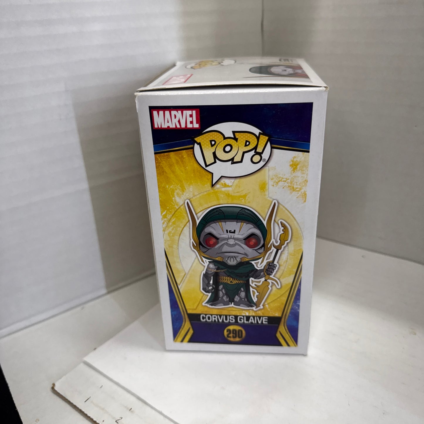 Funko POP! Marvel Avengers: Infinity War Corvus Glaive #290 NOT MINT