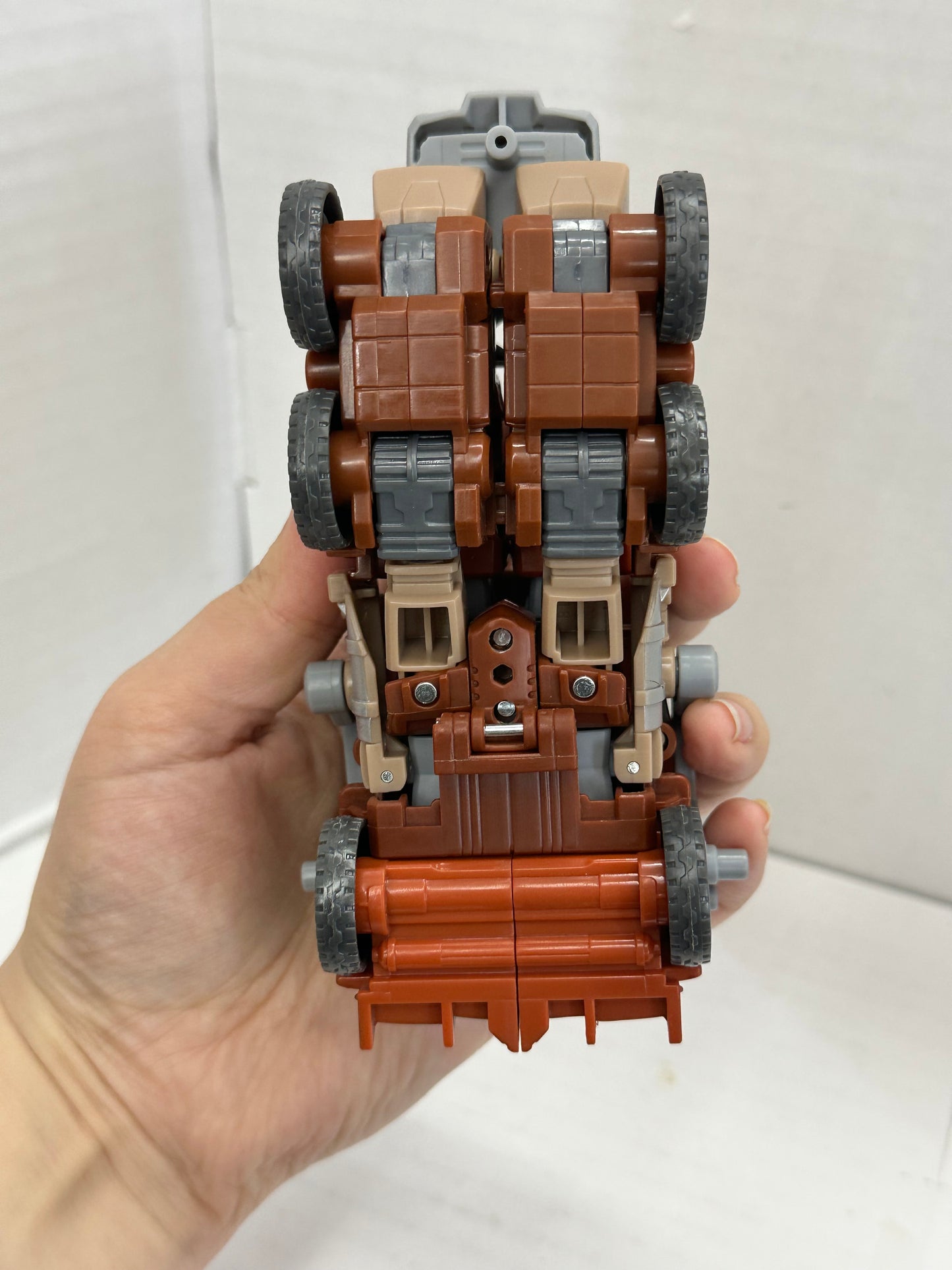 Transformers Legacy TRASHMASTER complete Voyager Evolution Generations