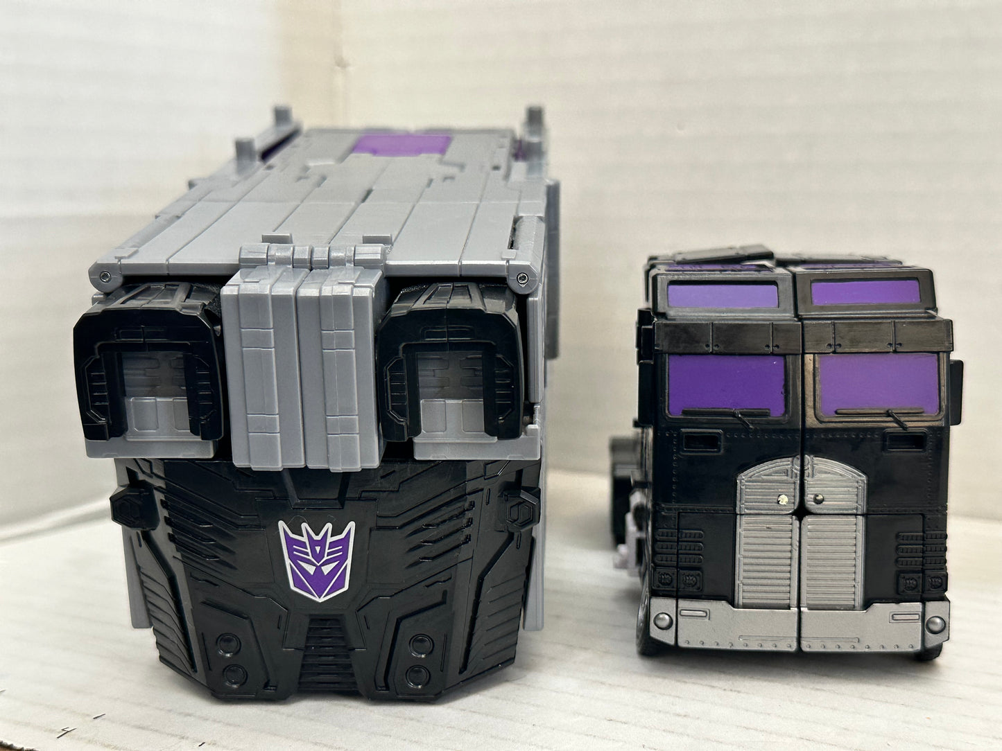 Transformers Generations Legacy Commander Class Motormaster Menasor COMPLETE