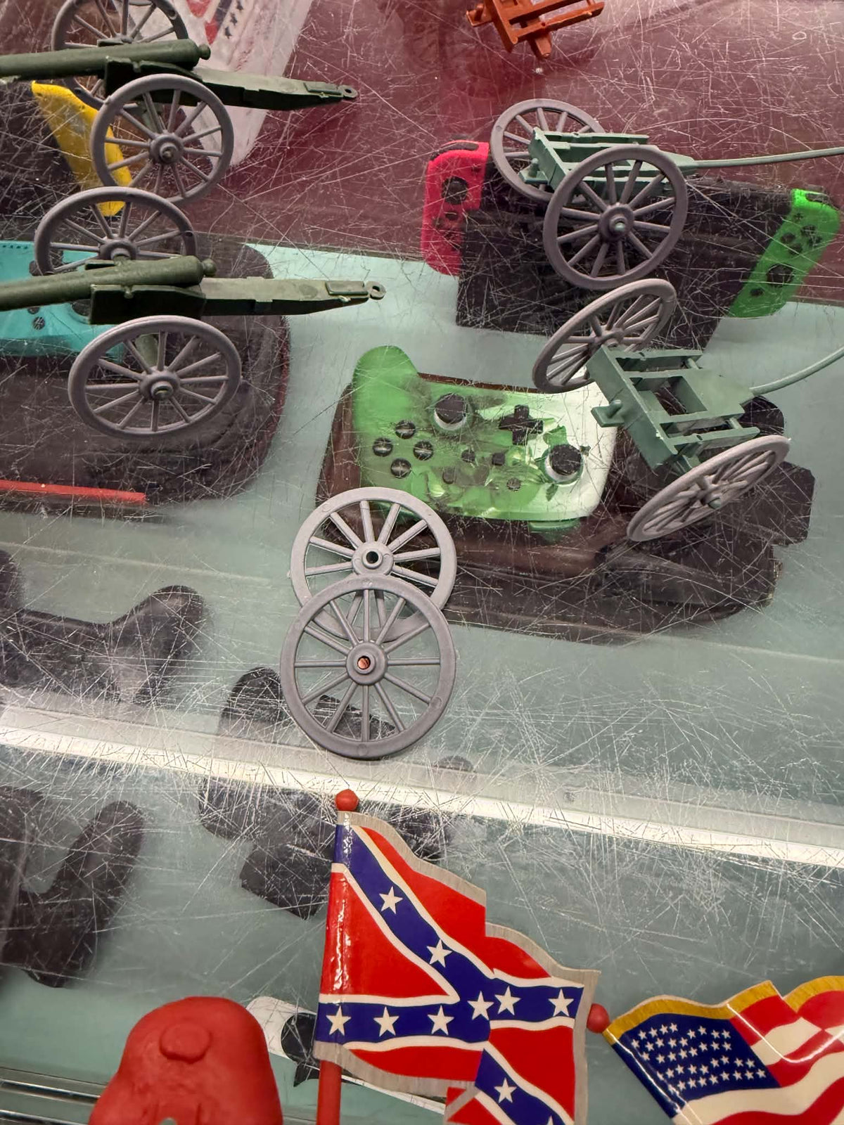 HingFat American Civil War Play Set of Over 150+ Pieces In Original Plastic Tub.