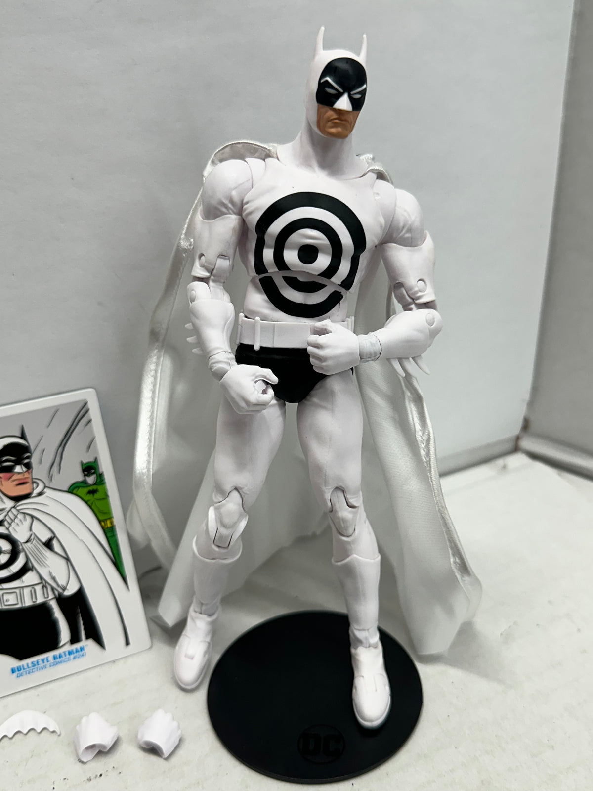 McFarlane Toys DC Multiverse Detective Bullseye Batman Platinum Edition Figure