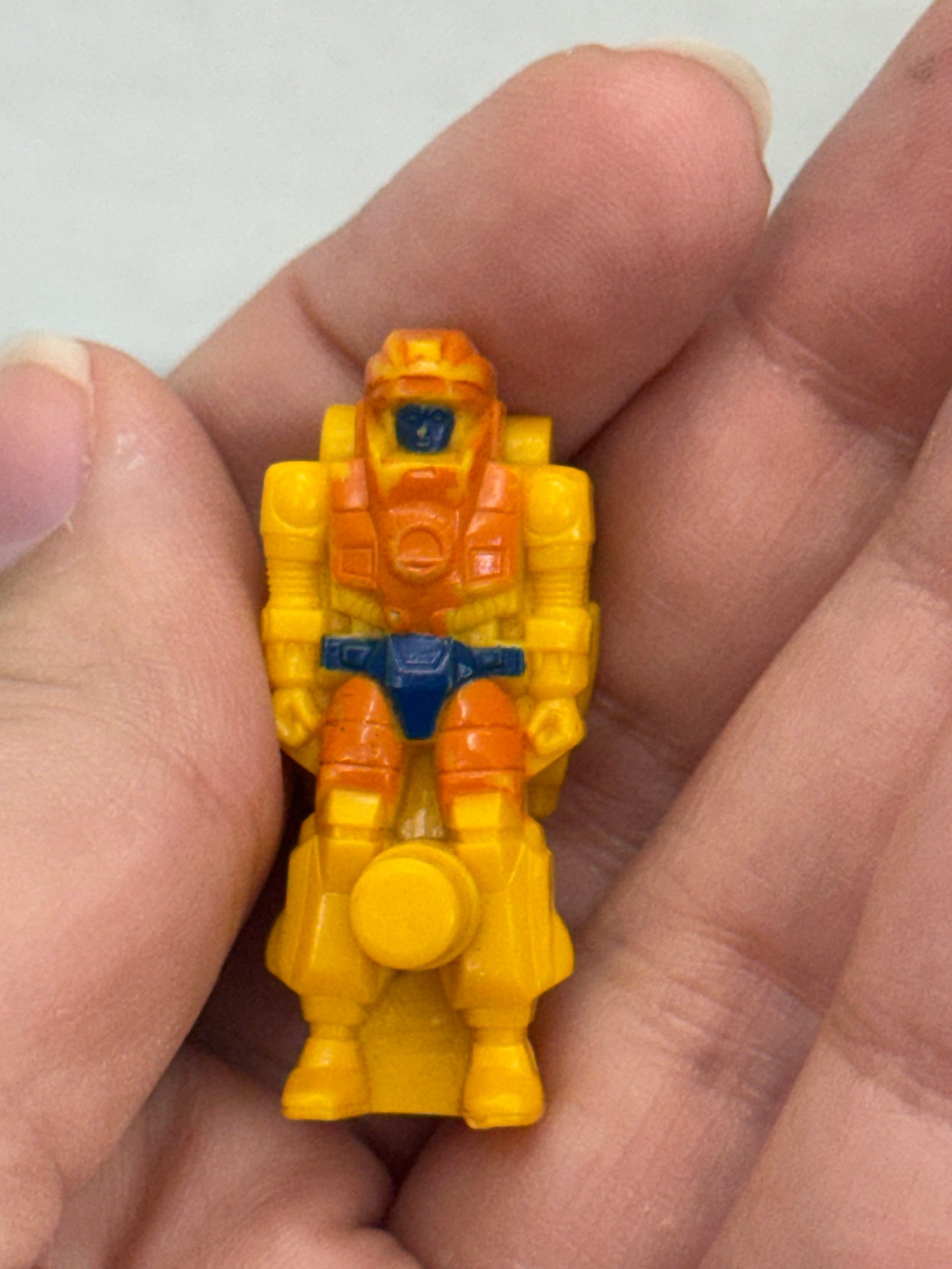 Transformers G1 1988 Scoop Holepunch Figure Weapon Targetmasters Hasbro Part