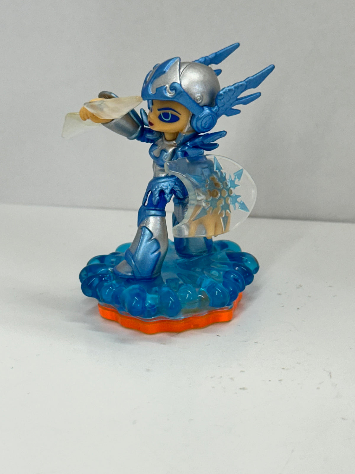 Skylanders Giants Lightcore Chill Loose Figure