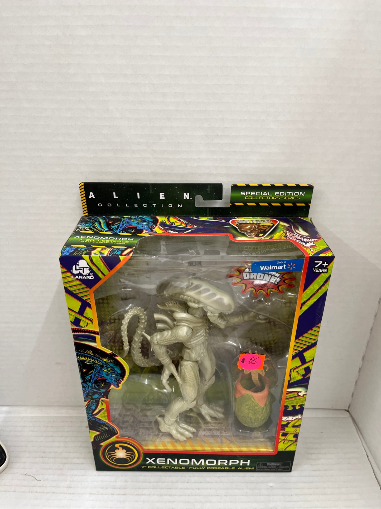Alien Collection Xenomorph Drone Walmart Exclusive 7” Action Figure - Brand New