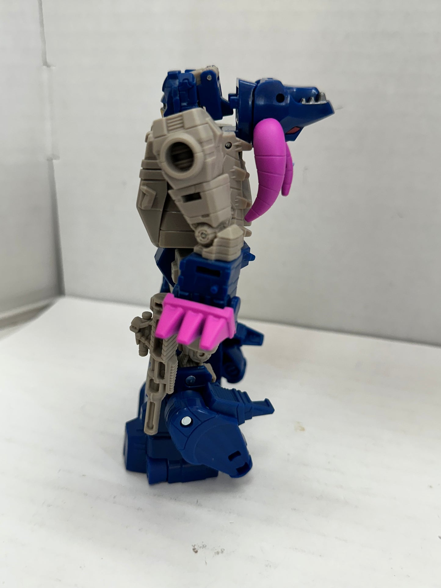 Transformers Age Of The Primes Horri-Bull complete Hasbro AOTP Deluxe Target