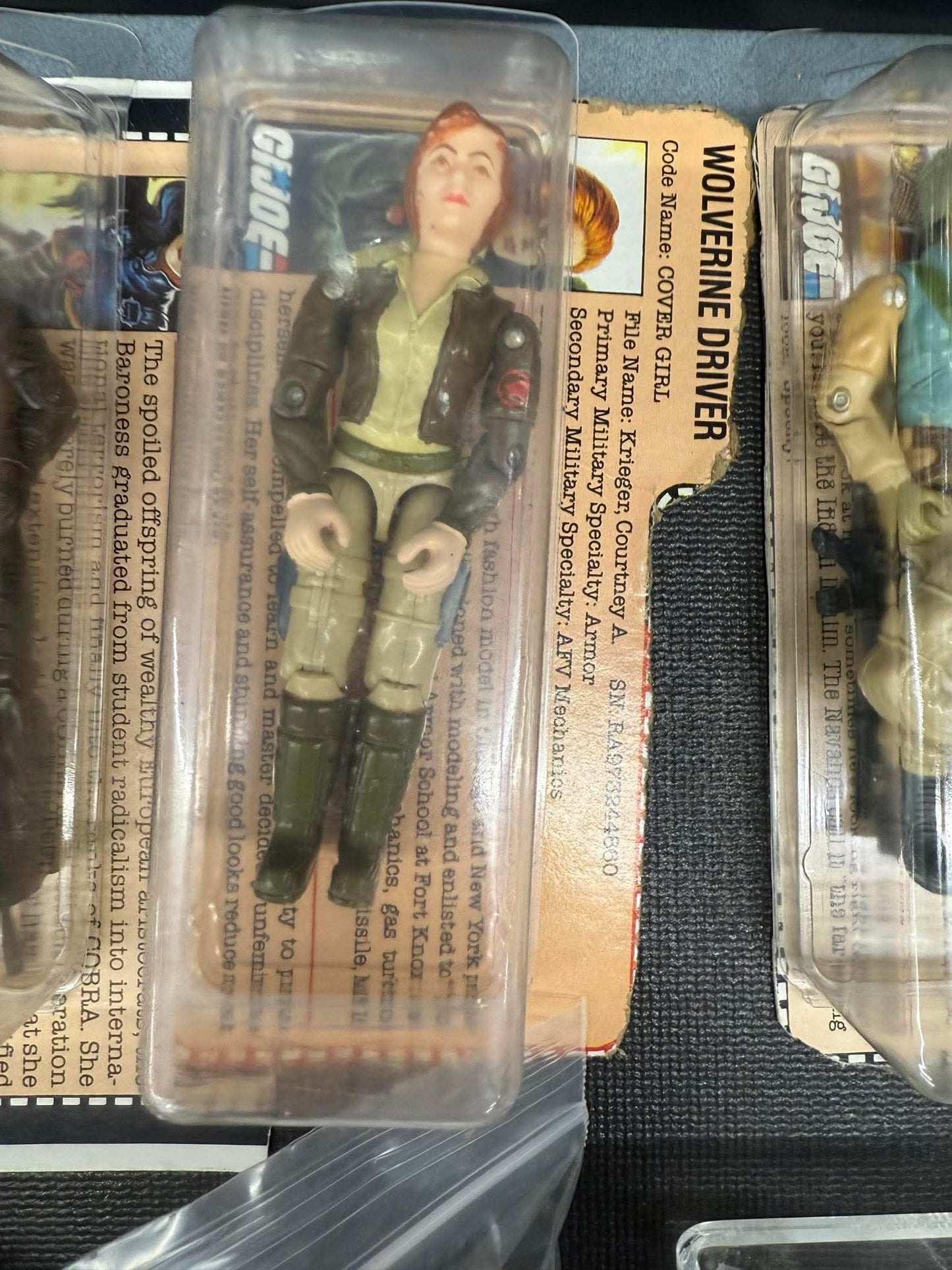 Complete vintage cover girl