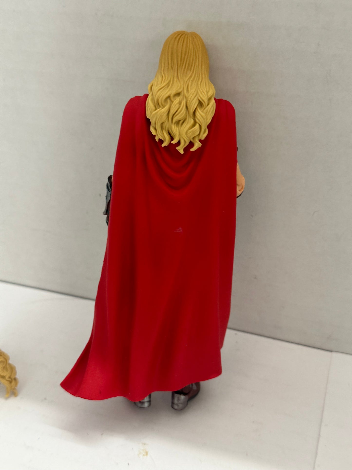Loose Marvel Legends Thor: Love and Thunder Mighty Thor Jane Foster