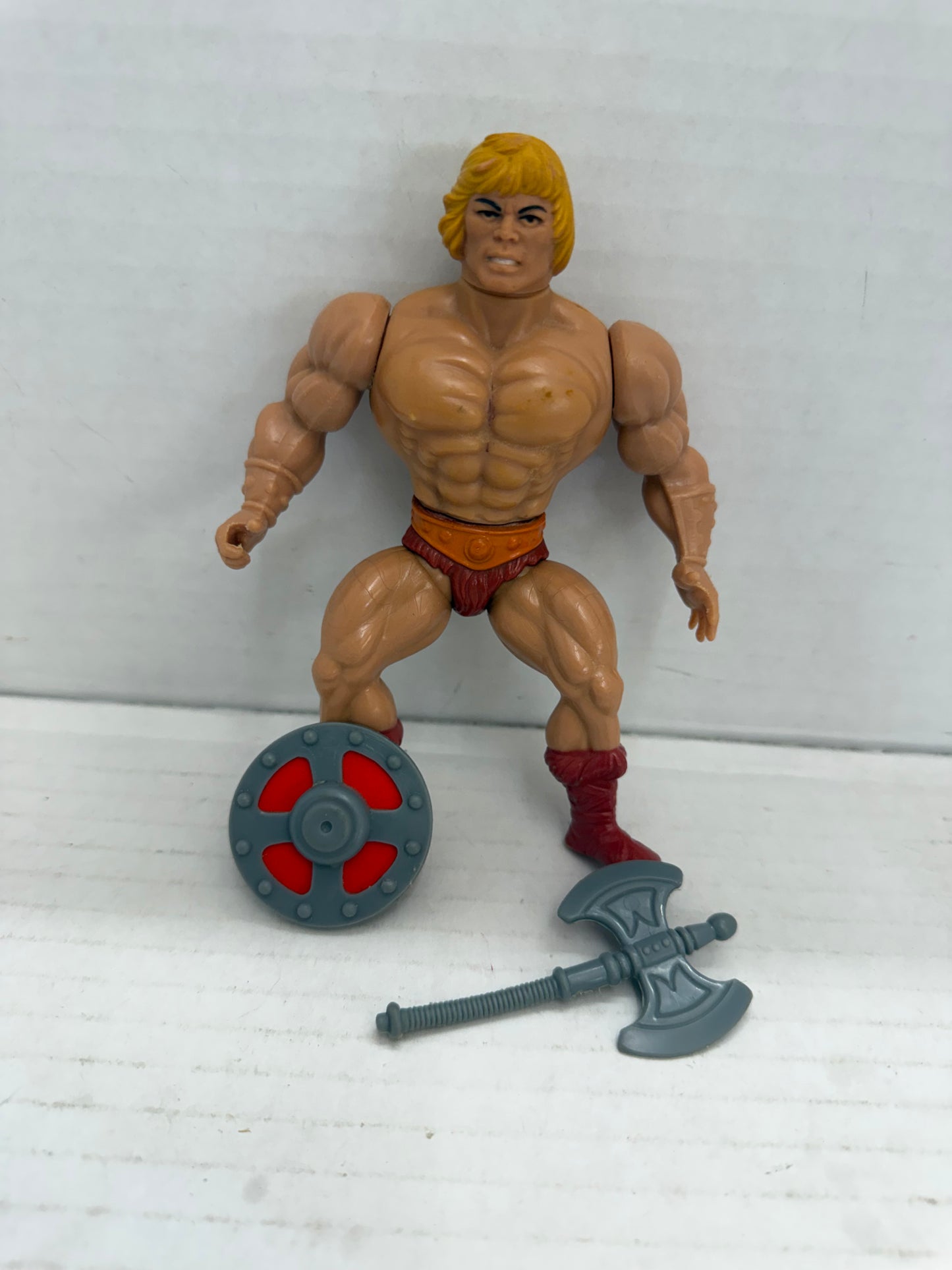 VTG Masters Of The Universe He-Man Figure Mattel 1981 Soft Head  weapon  shield