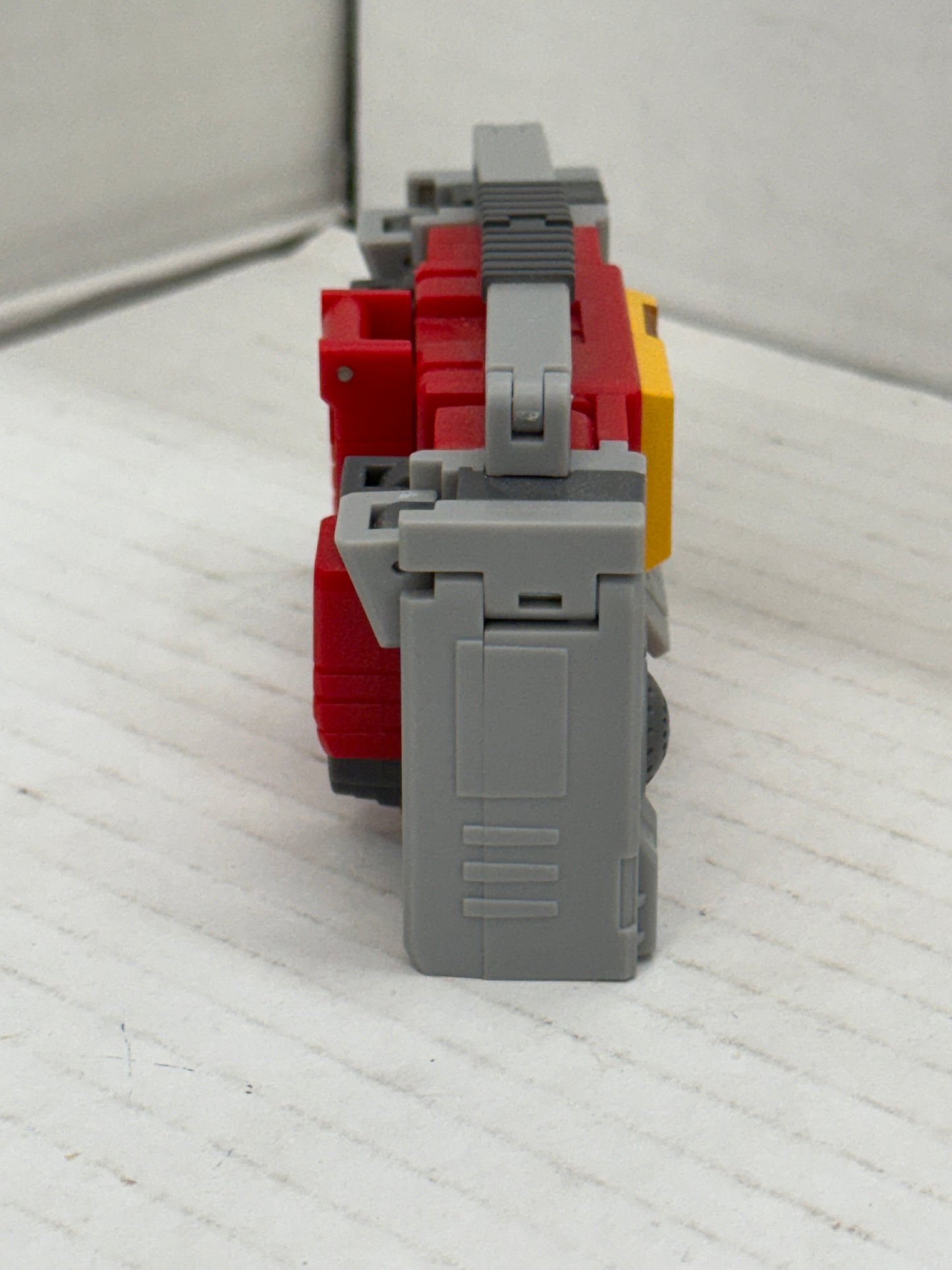 Transform Robot MechFansToys MF-49 EMITTER Recorder Radio Blaster Action Figure