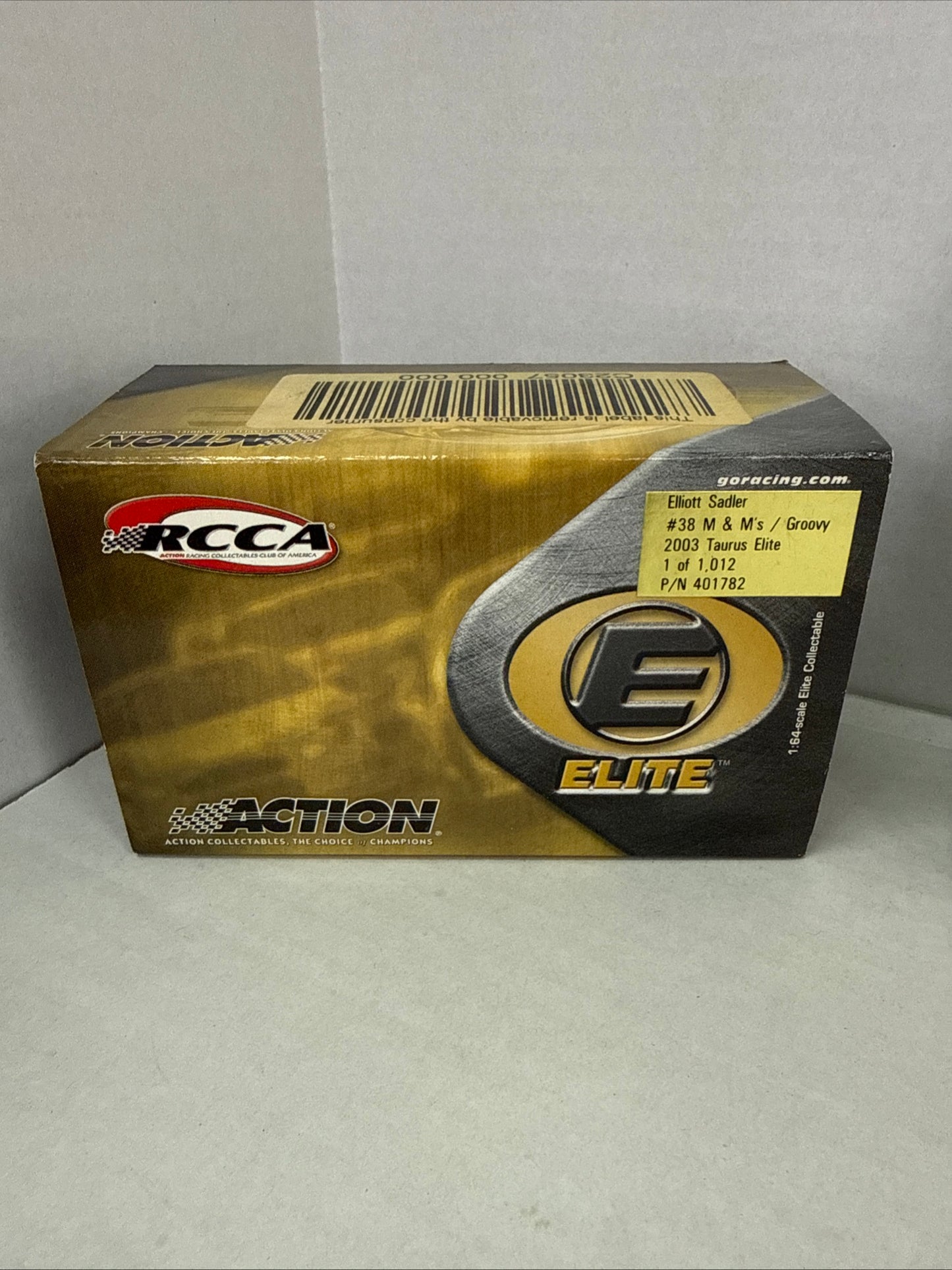 Elliot Sadler #38 M&ms 2003 Taurus Elite