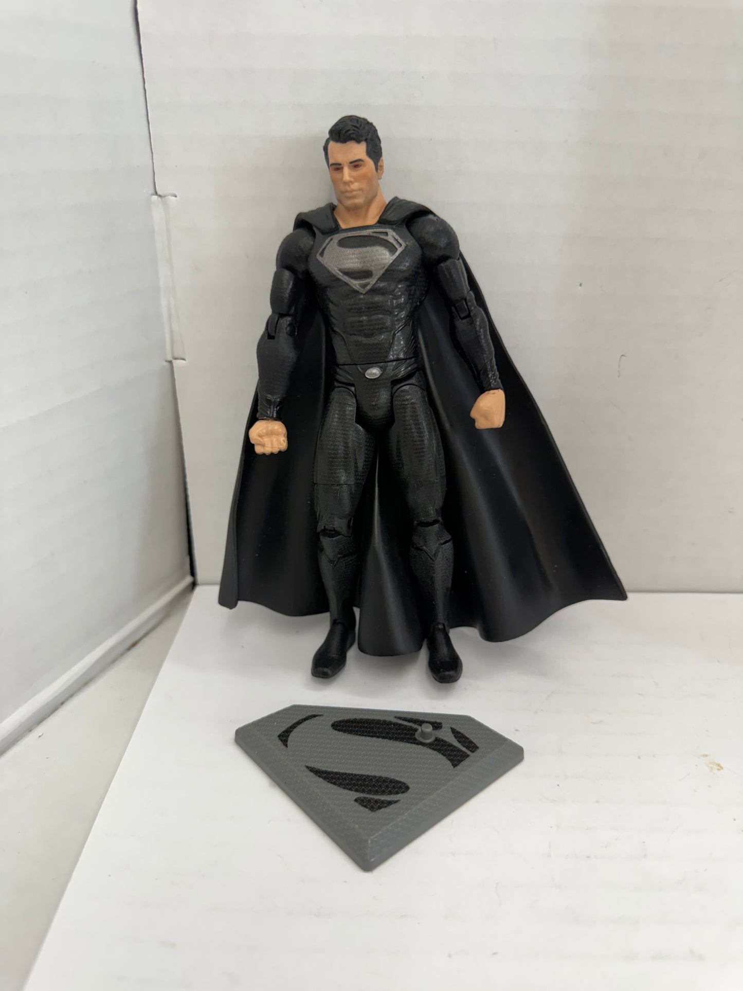 DC Man of Steel Movie Masters Superman Black Suit 6" Action Figure Mattel 2013