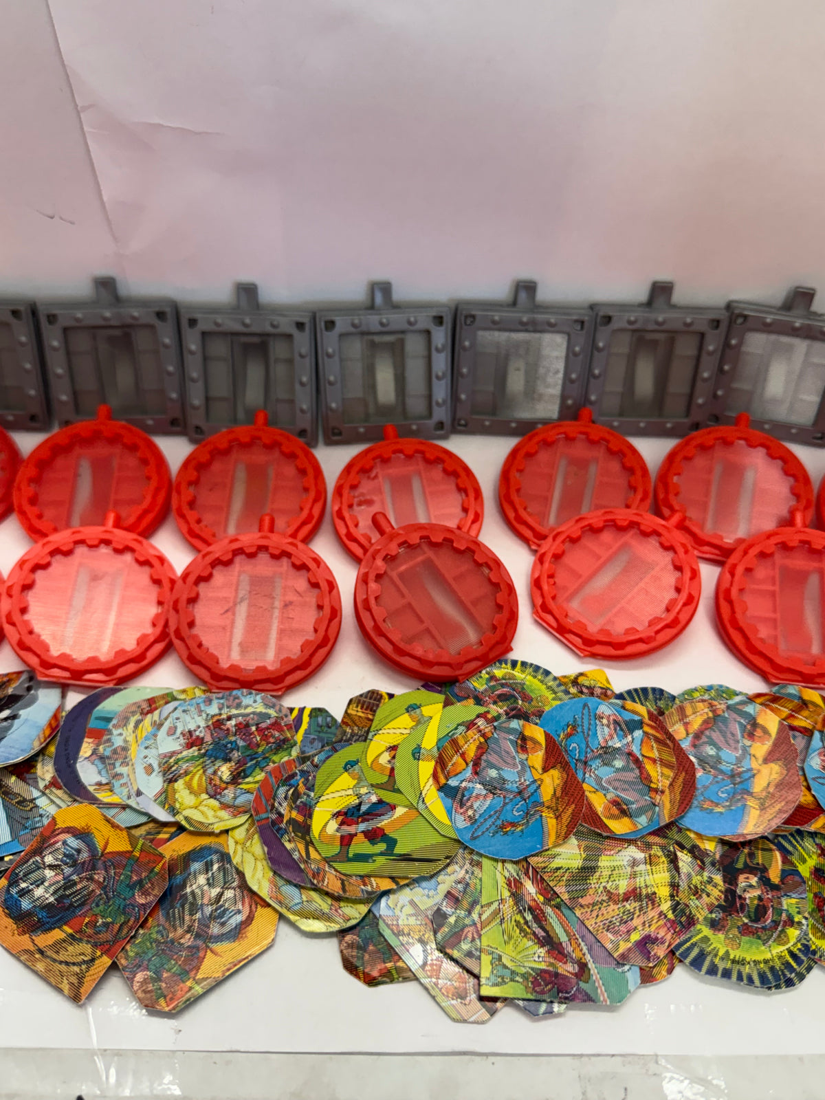 Huge Lot Vtg Mattel Marvel Secret Wars Lenticular Shields Lot W/ Shield Inserts