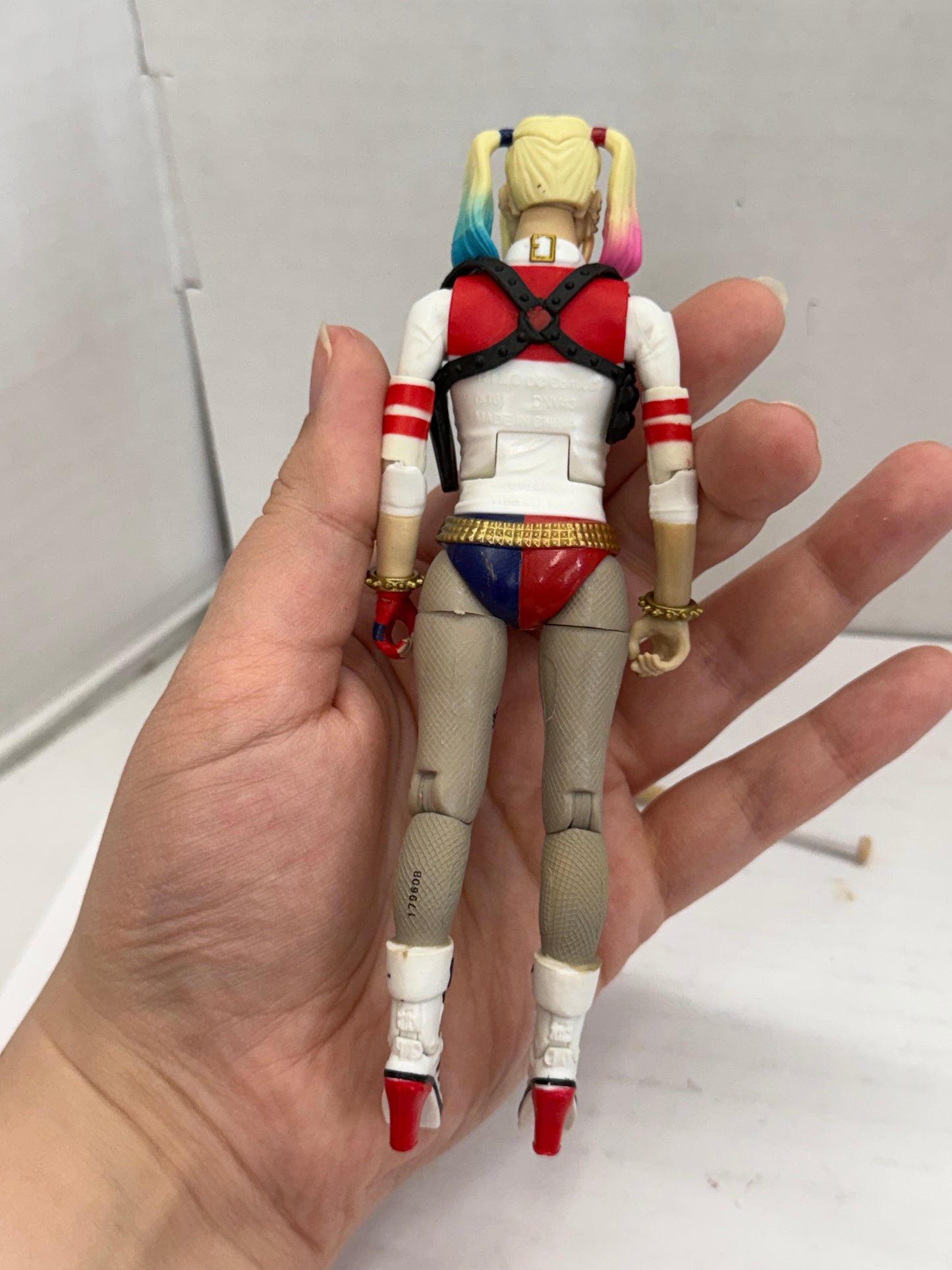 Harley Quinn 6"  Action Figure DC Comics Multiverse Suicide Squad Loose