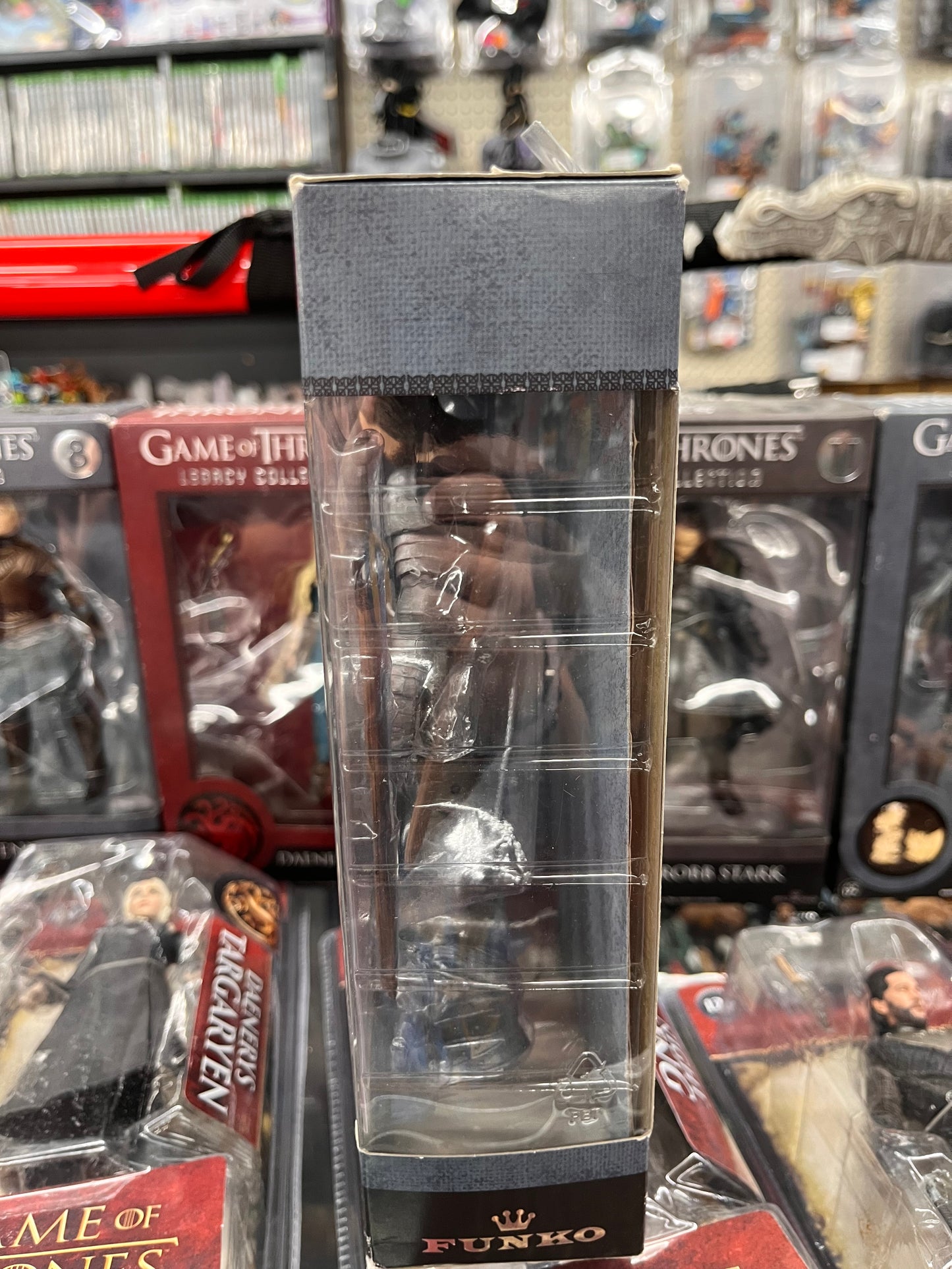 Game of Thrones 3 Legacy Collection The Hound Figure