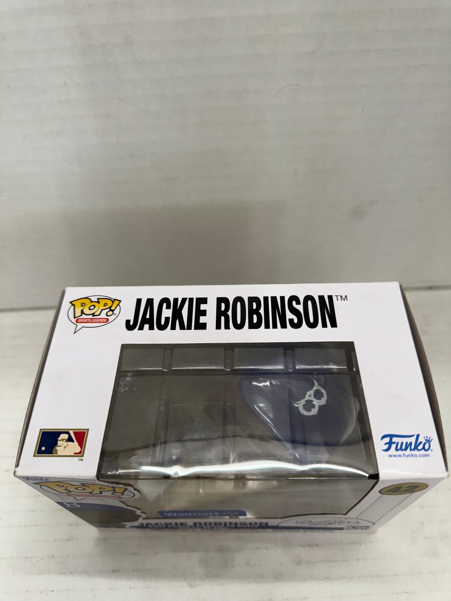 Funko Pop! Sports Legends #42 Jackie Robinson Brooklyn Dodgers Sliding - Walmart