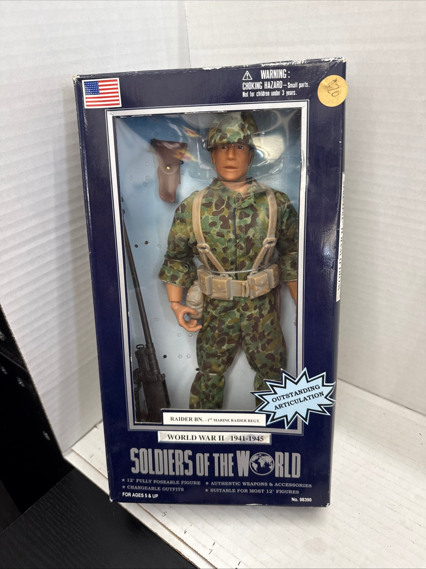 Soldiers Of the World 12" World War 2 Raider BN. 1st Marine, Action Figure