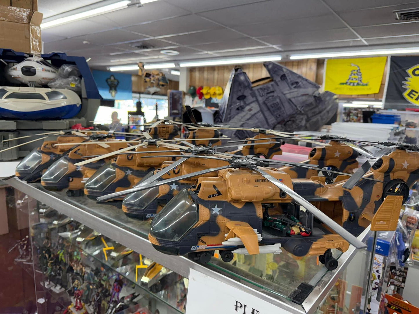 Vintage gijoe tomahawk & lift ticket