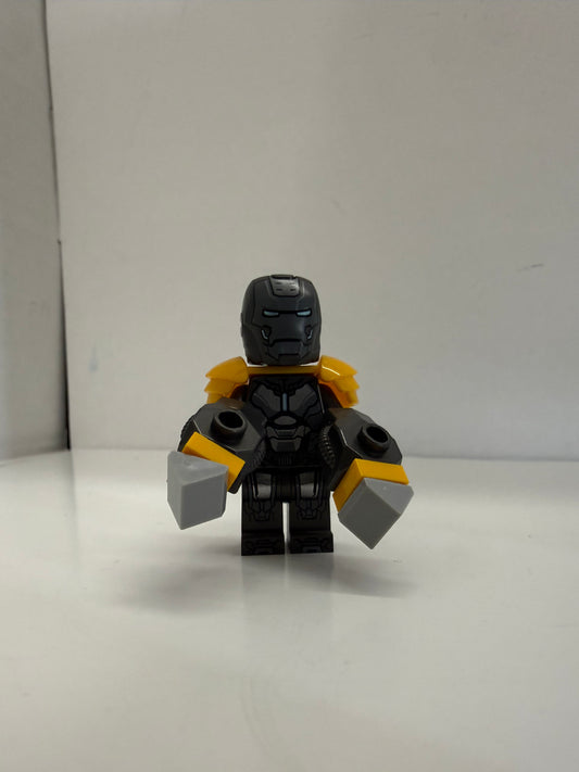 Lego Iron Man Mark 25 Striker Minifigure sh0823 76216 Iron Man 3 Marvel