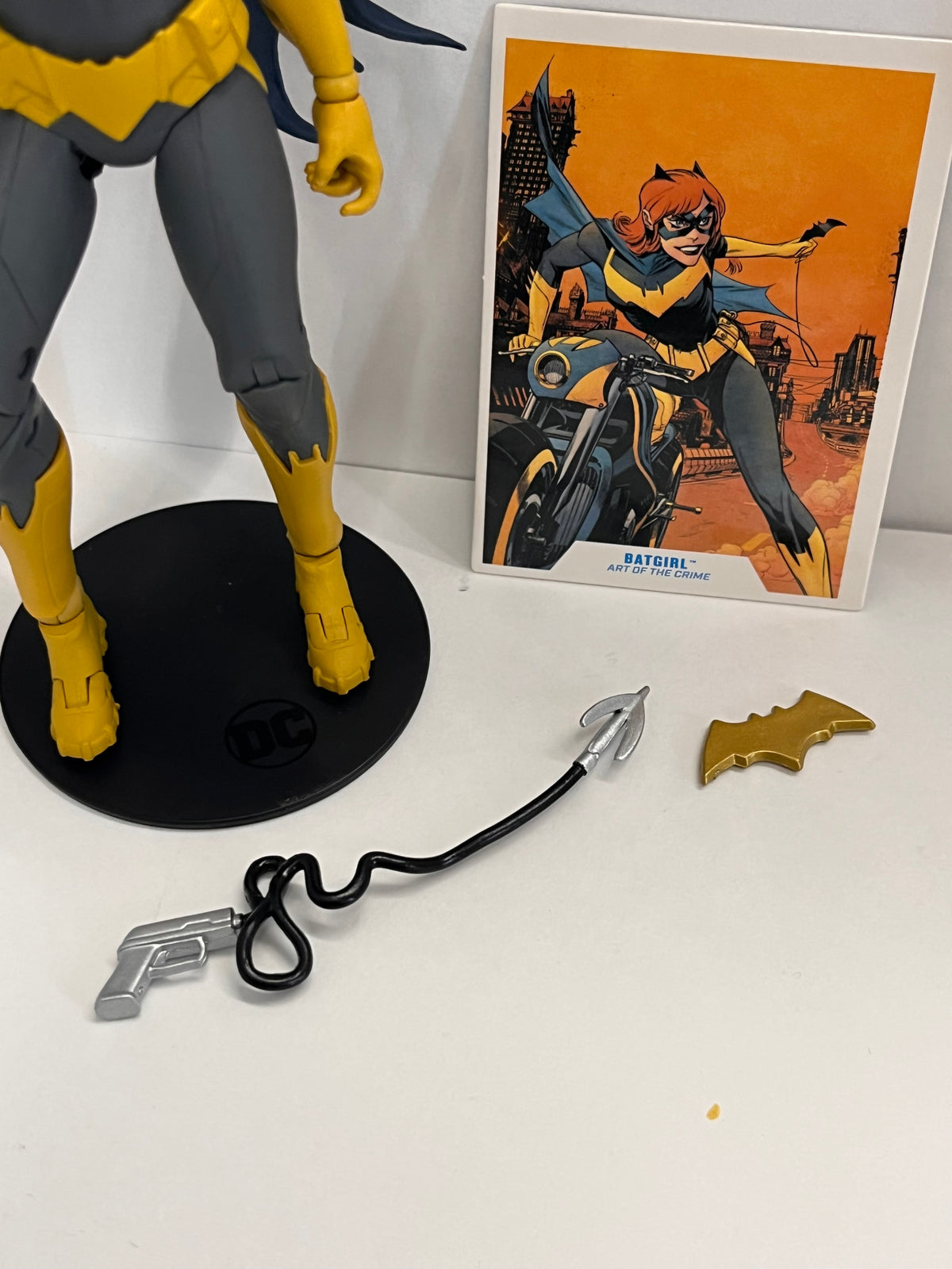 McFarlane Toys DC Multiverse Batgirl Art of The Crime 7" Action Figure