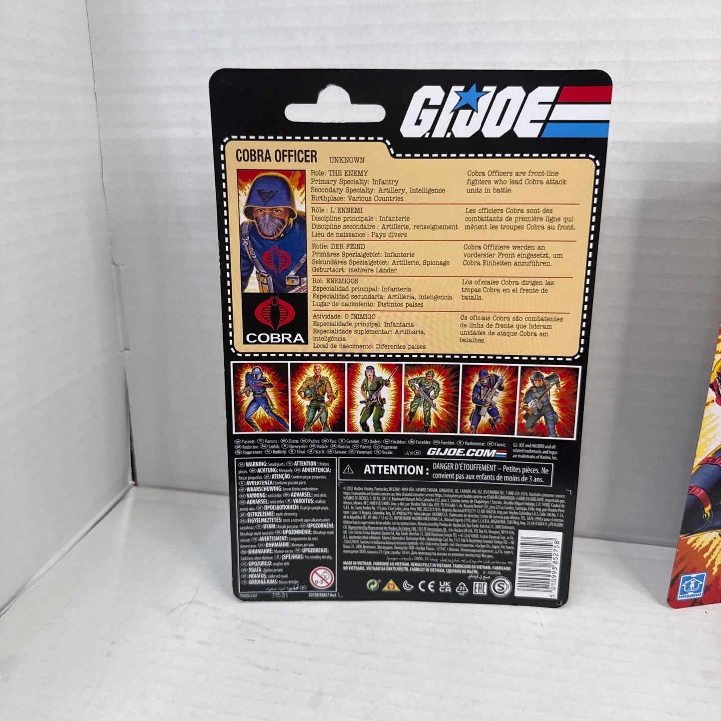 Hasbro 2021 Retro Collection G.I. Joe Cobra Officer Action Figure