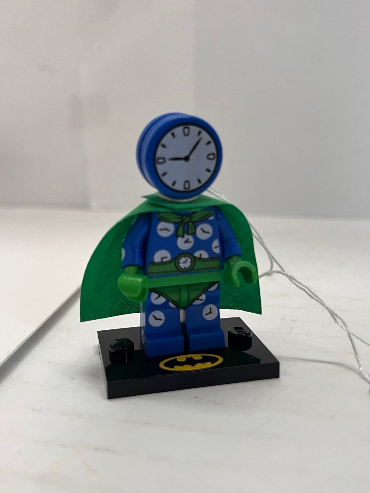 Authentic LEGO 71020 Batman Movie Series 2 Clock King Minifigure Complete