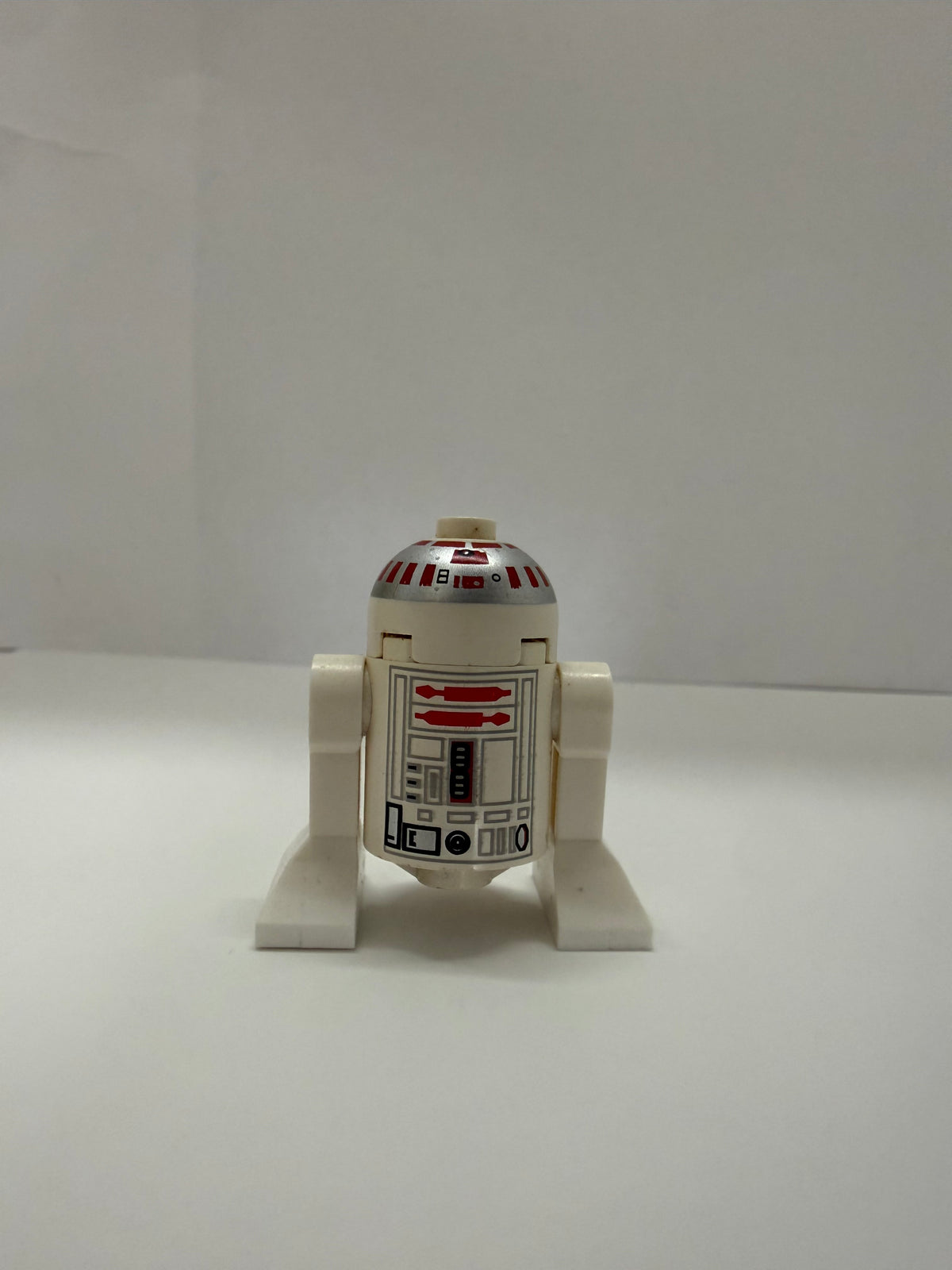 LEGO Star Wars R5-D4 Minifigure Red Droid Astromech sw0142 Vintage Y-Wing