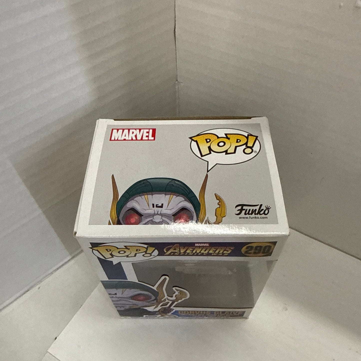 Funko POP! Marvel Avengers: Infinity War Corvus Glaive #290 NOT MINT